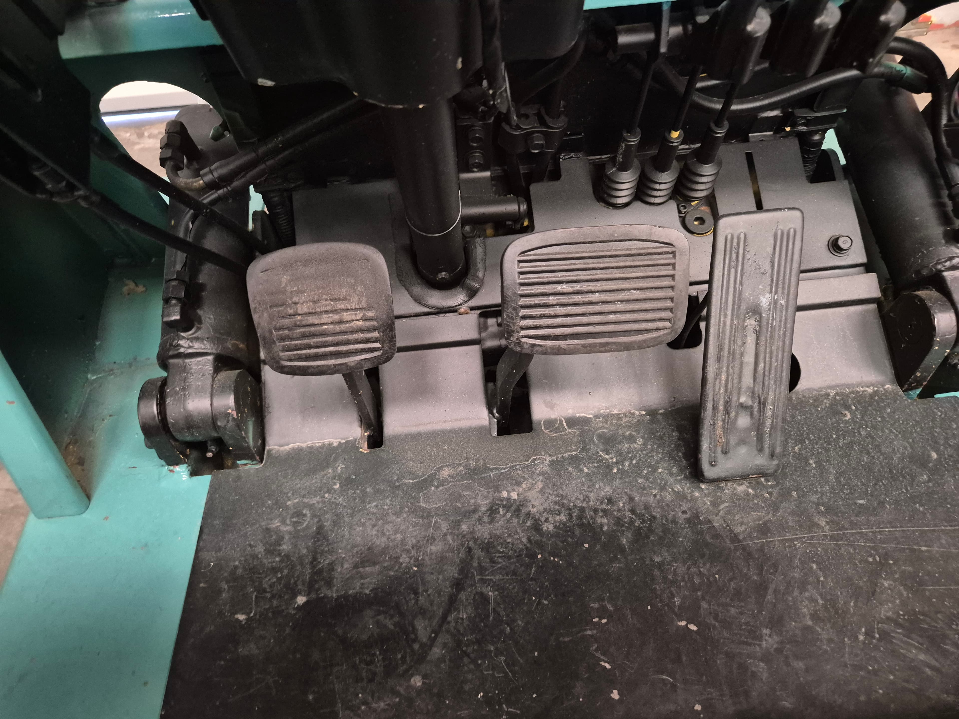 Empilhador Mitsubishi 1700kg — imagen 16