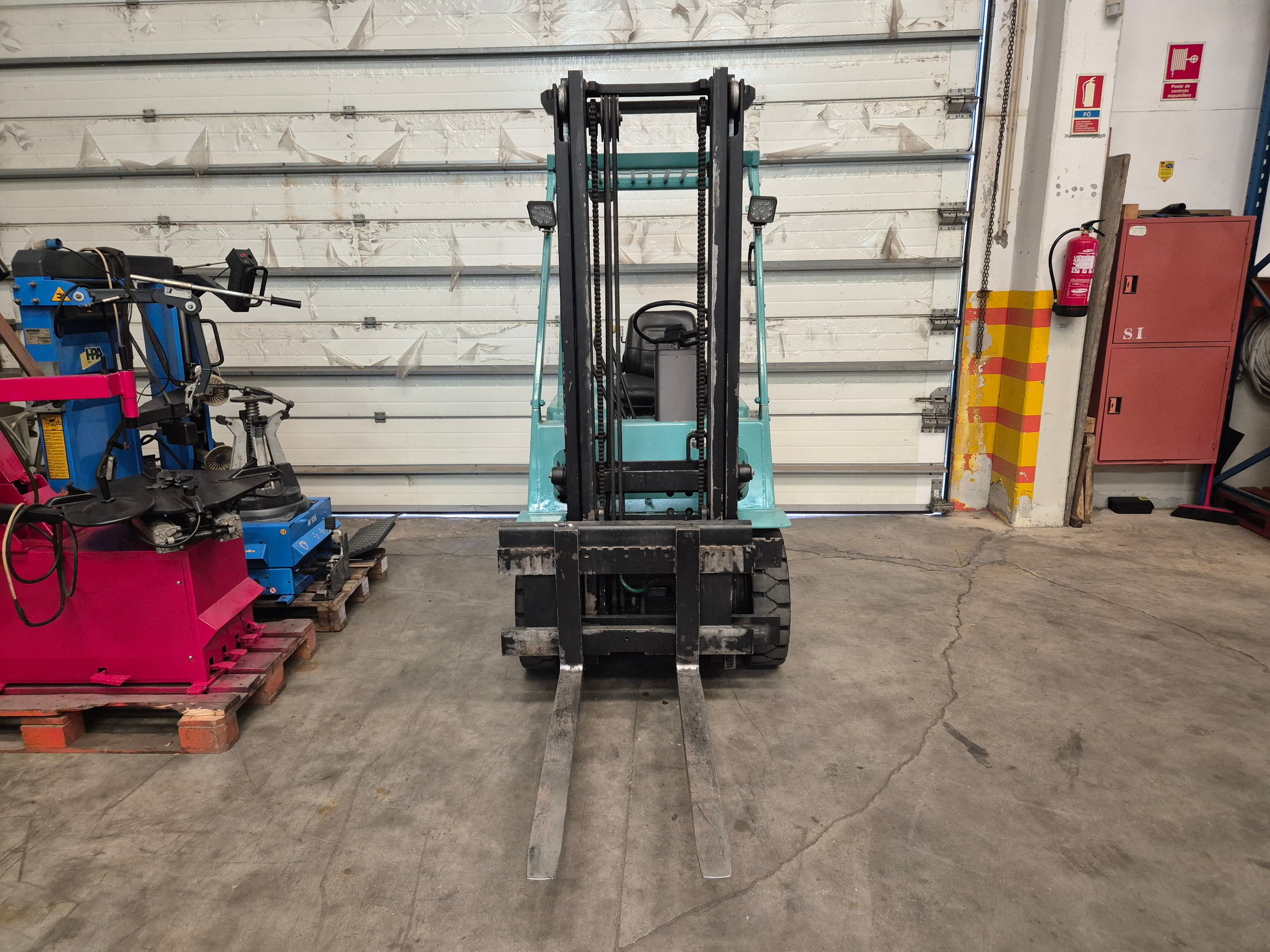 Empilhador Mitsubishi 1700kg — imagen 2