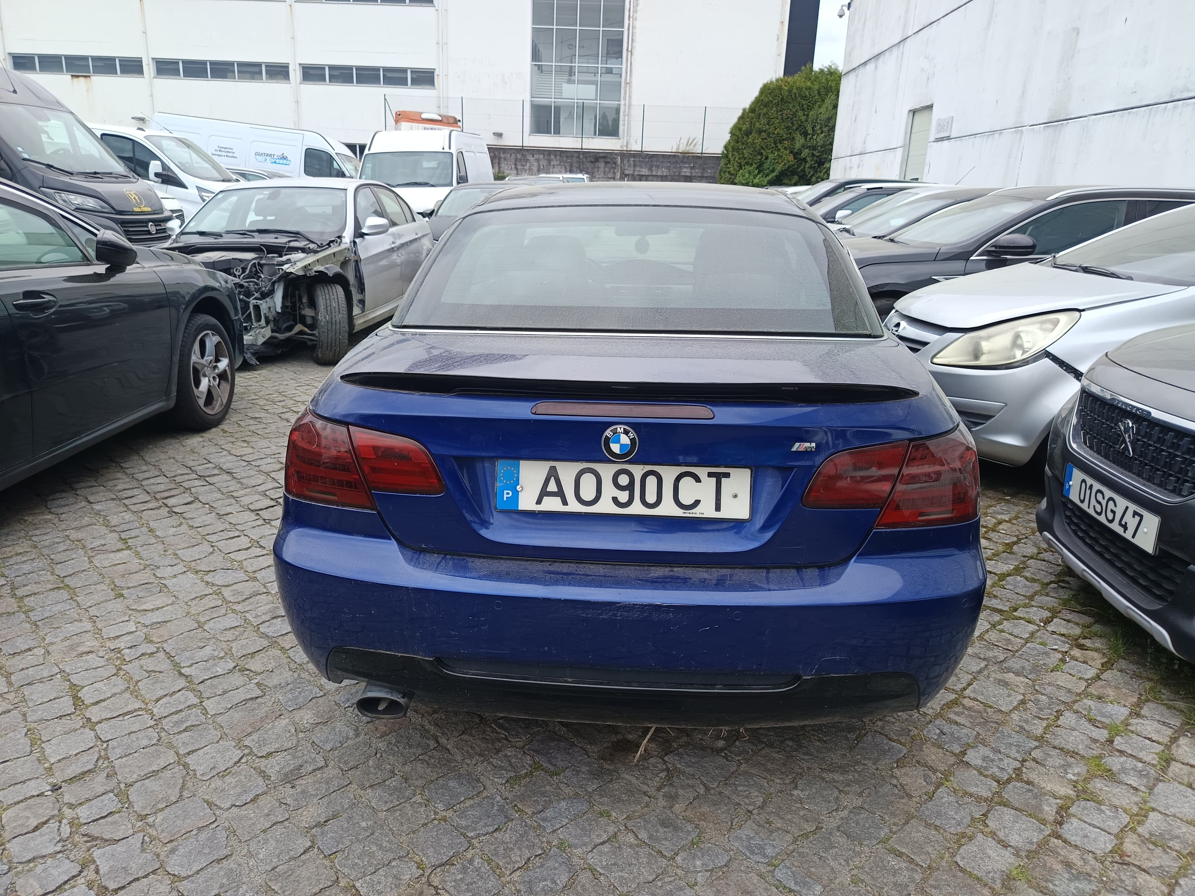 BMW 320 D Cabrio · Ano 2011 — imagen 5