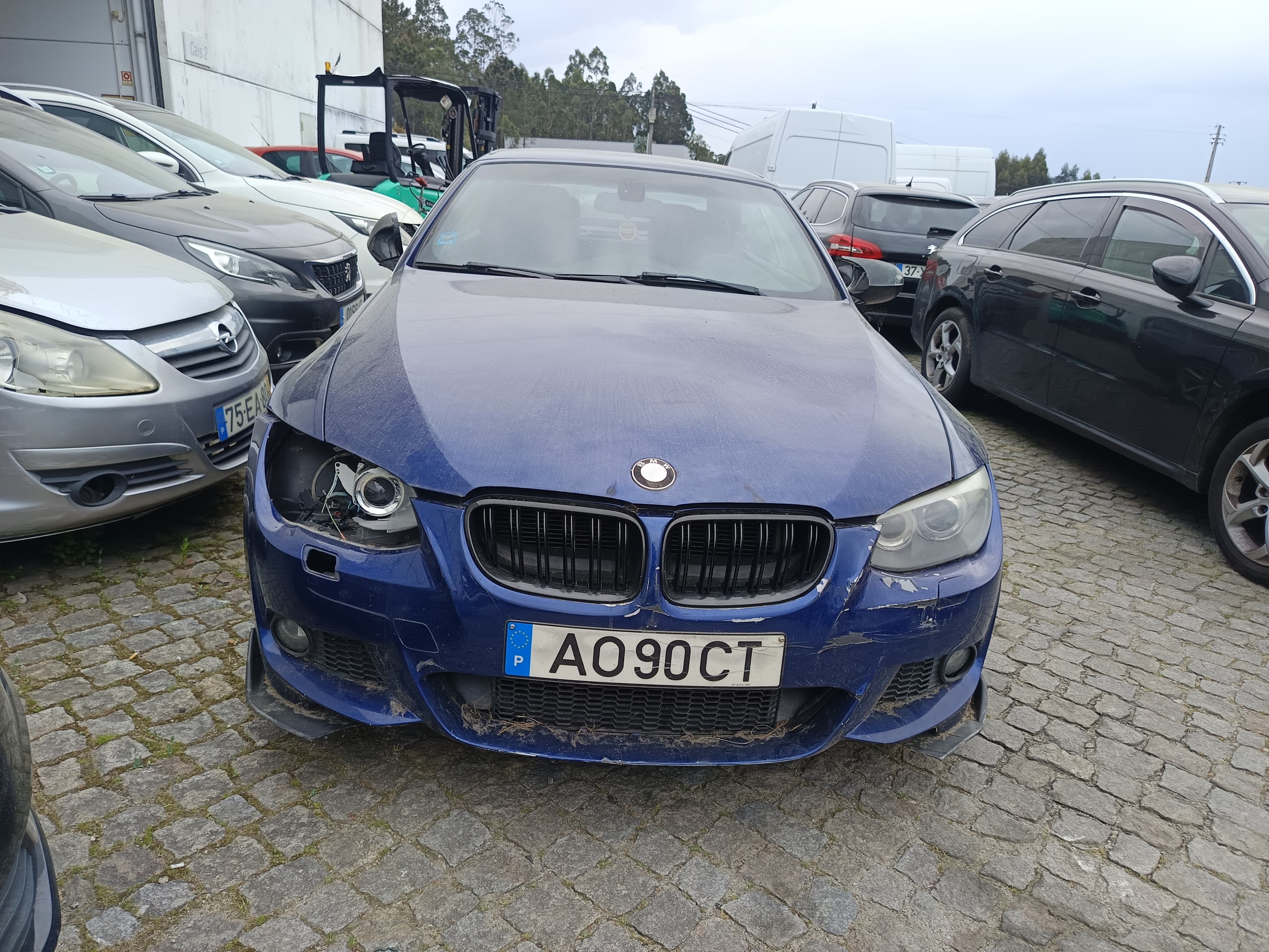 BMW 320 D Cabrio · Ano 2011 — imagen 2
