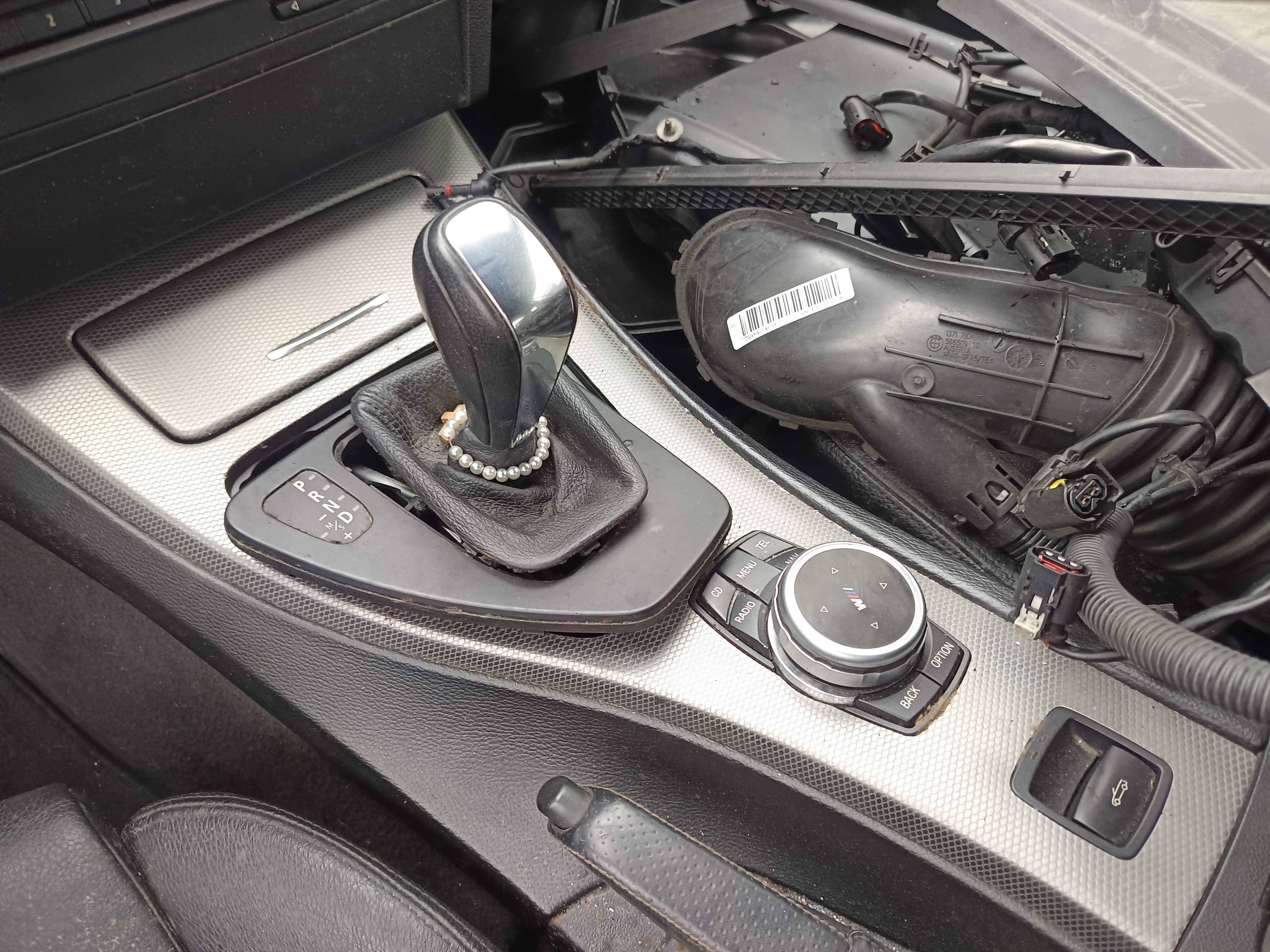BMW 320 · Ano 2011 — imagen 35