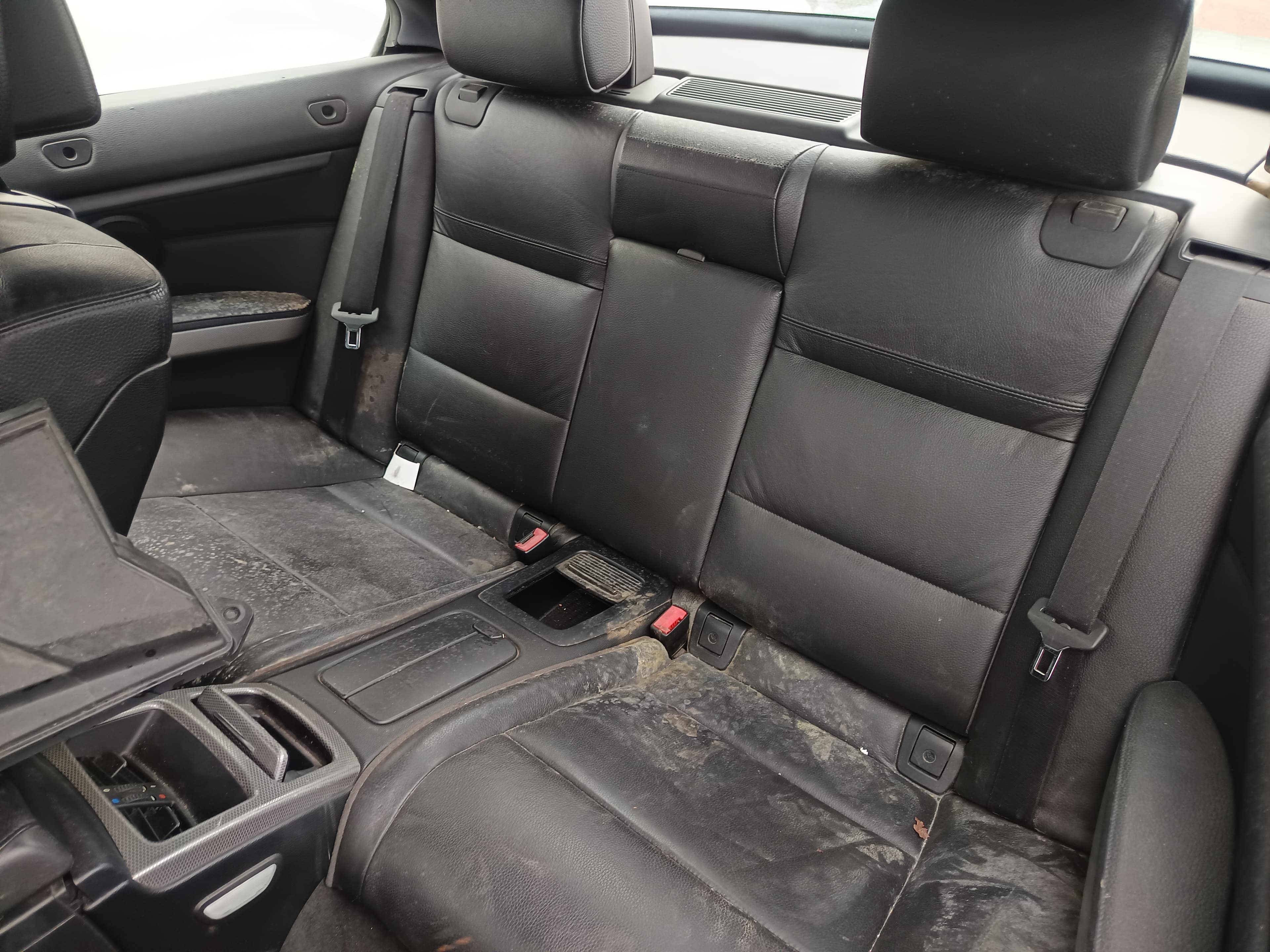BMW 320 · Ano 2011 — imagen 34