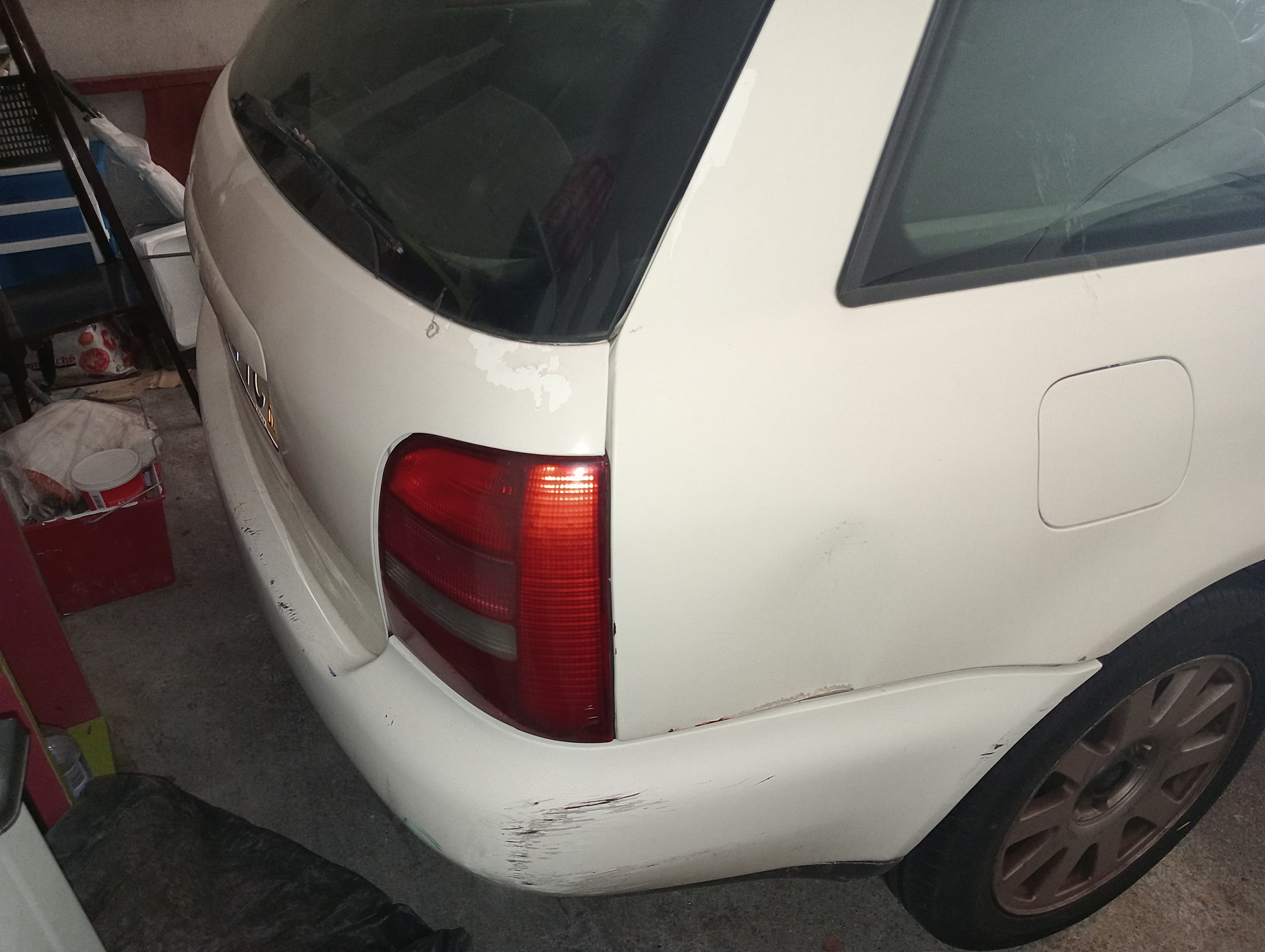 Audi A4 Avant · Ano 1996 — imagen 6
