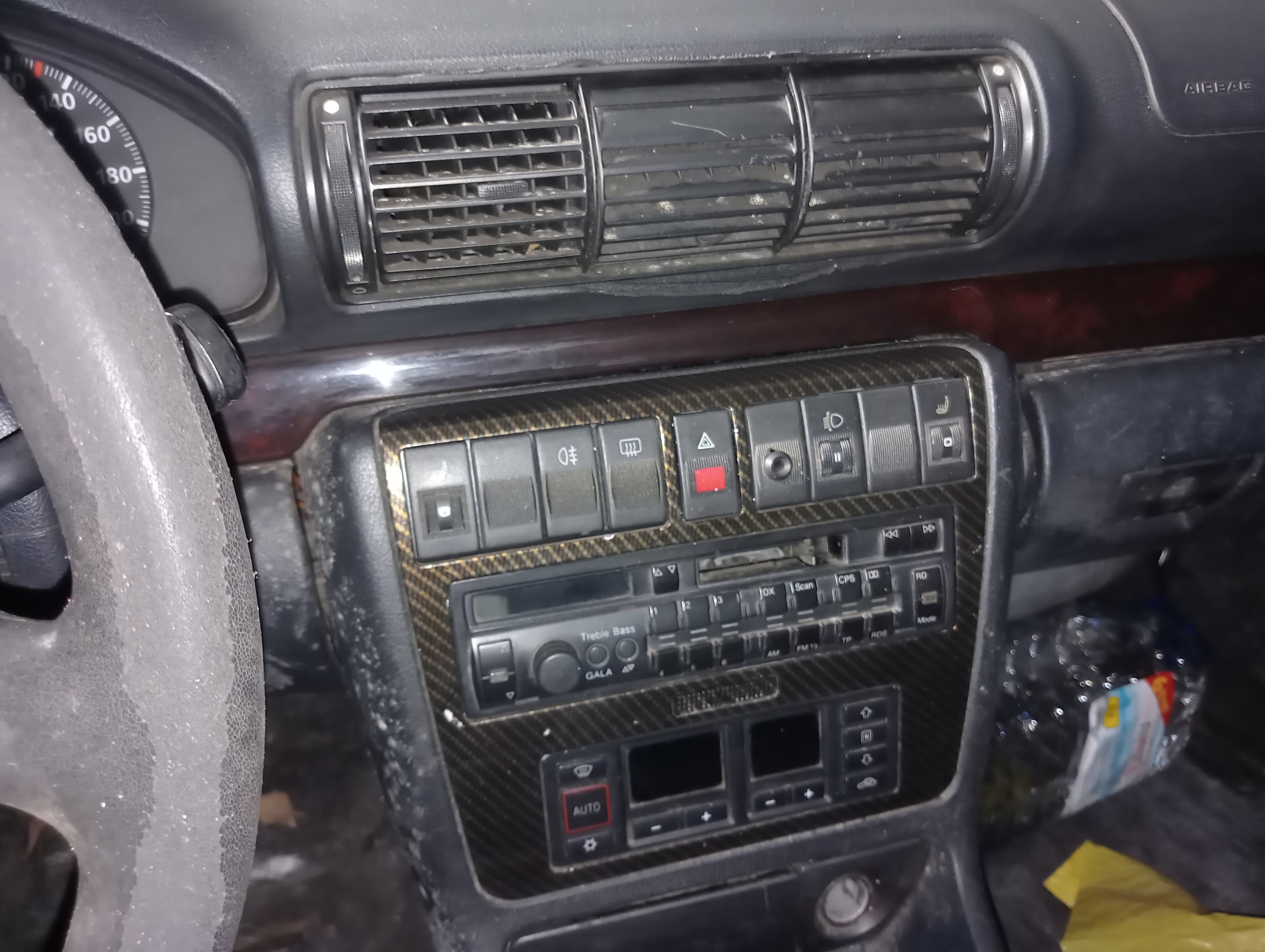Audi A4 Avant · Ano 1996 — imagen 12
