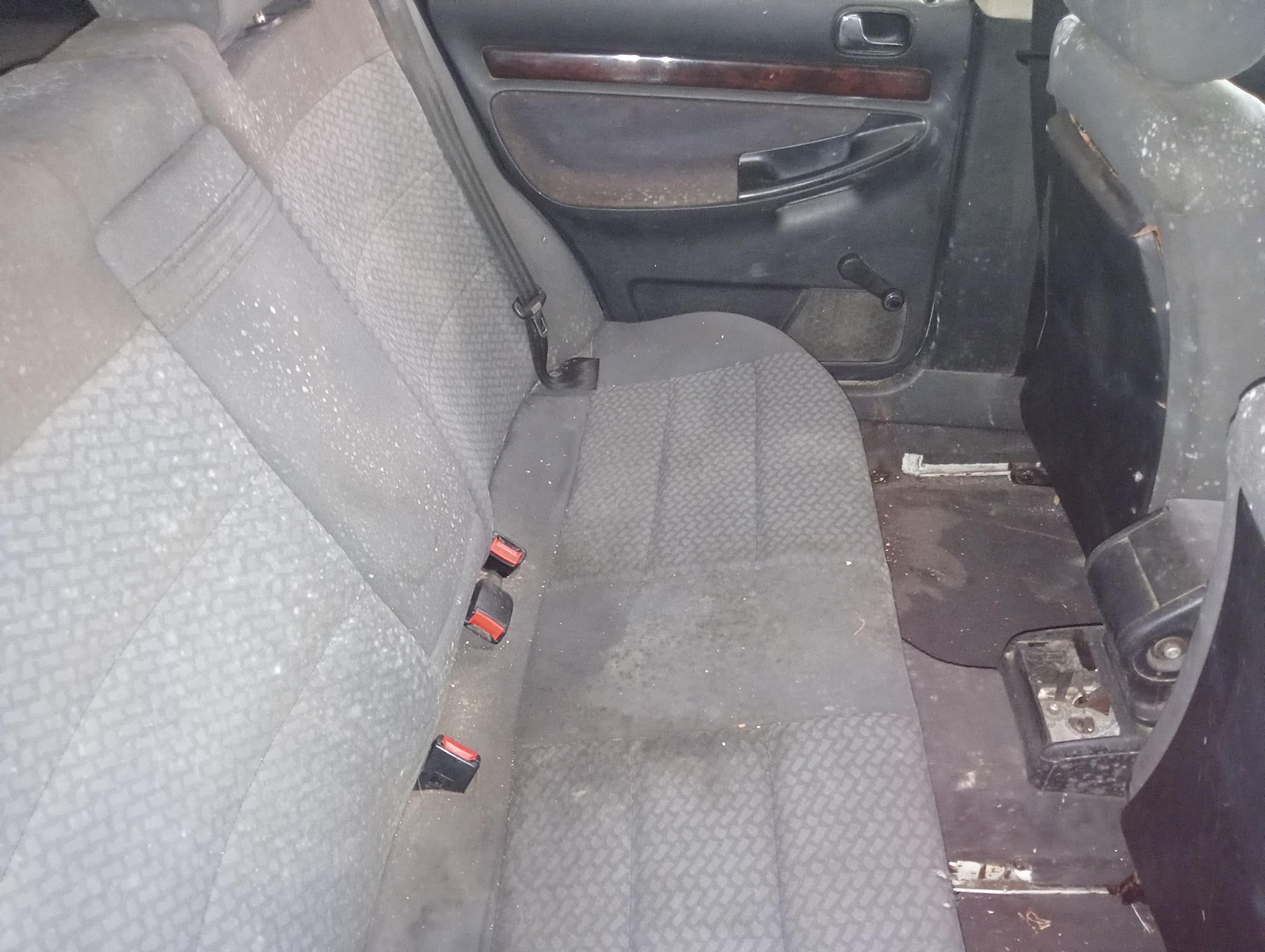 Audi A4 Avant · Ano 1996 — imagen 14