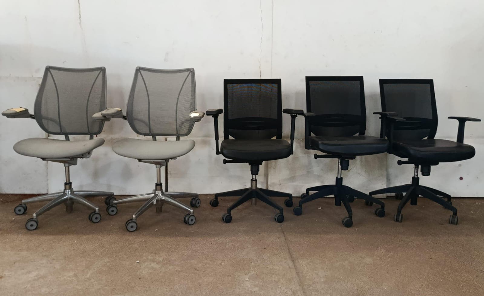 Chaises pivotantes