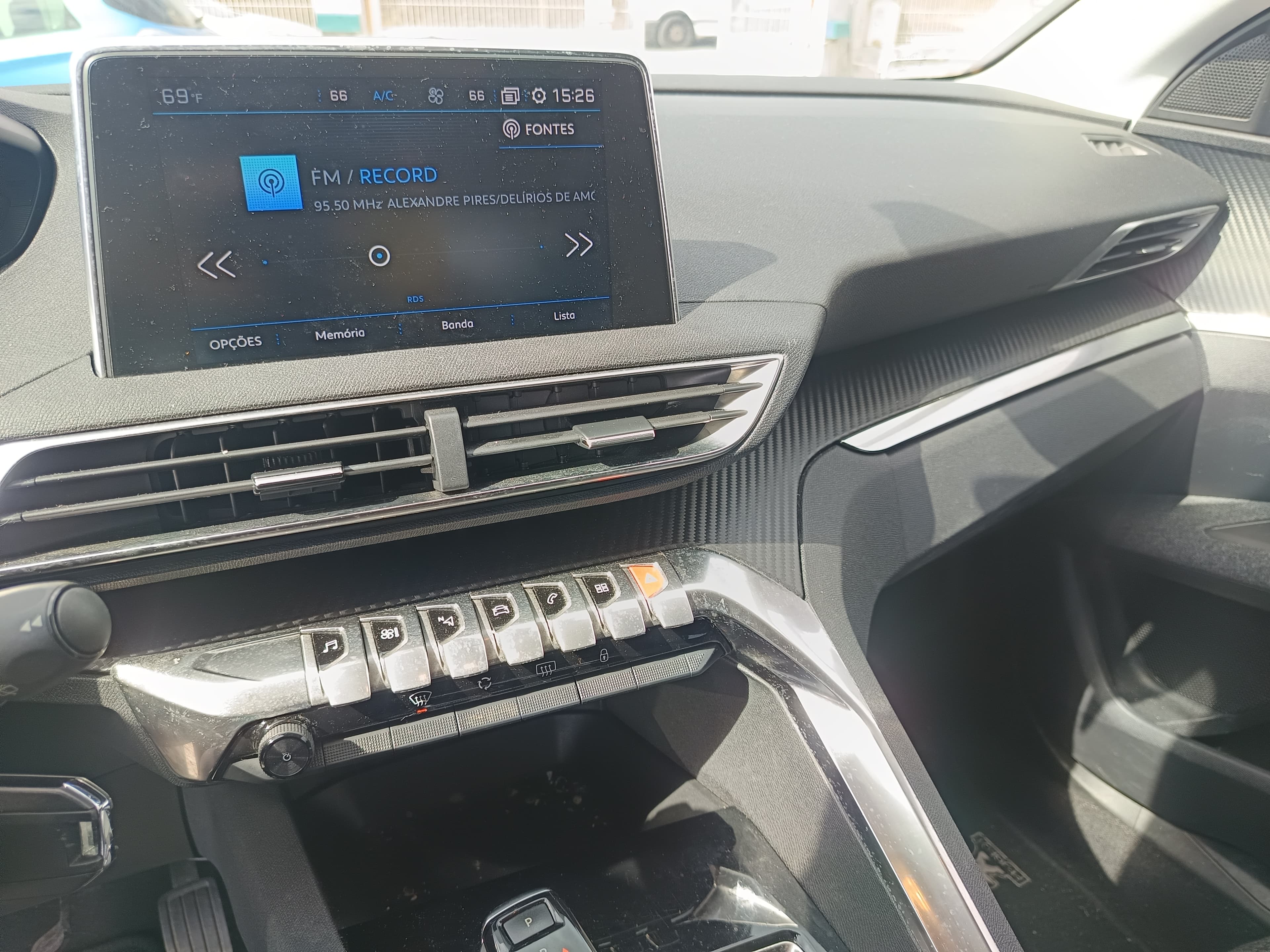 Peugeot 3008 · Ano 2018 — imagen 34