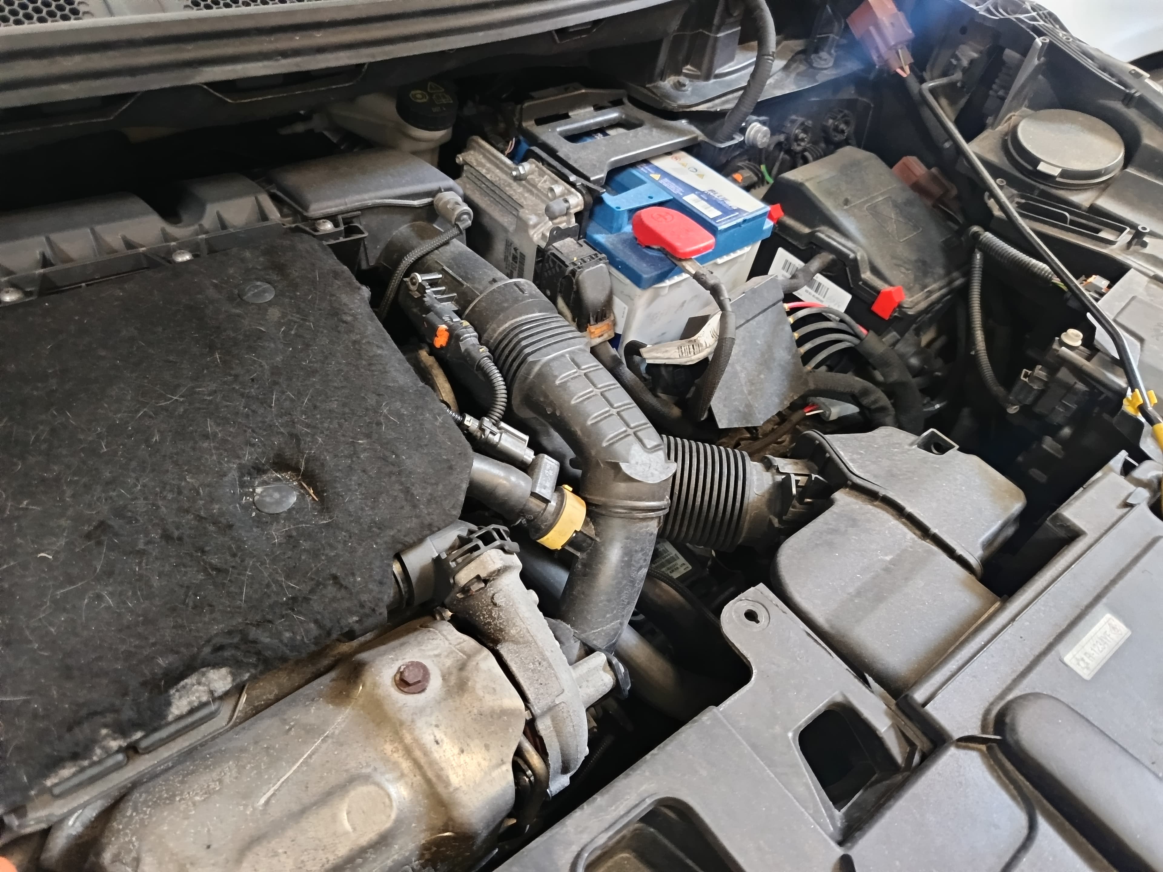 Peugeot 3008 · Ano 2018 — image 10
