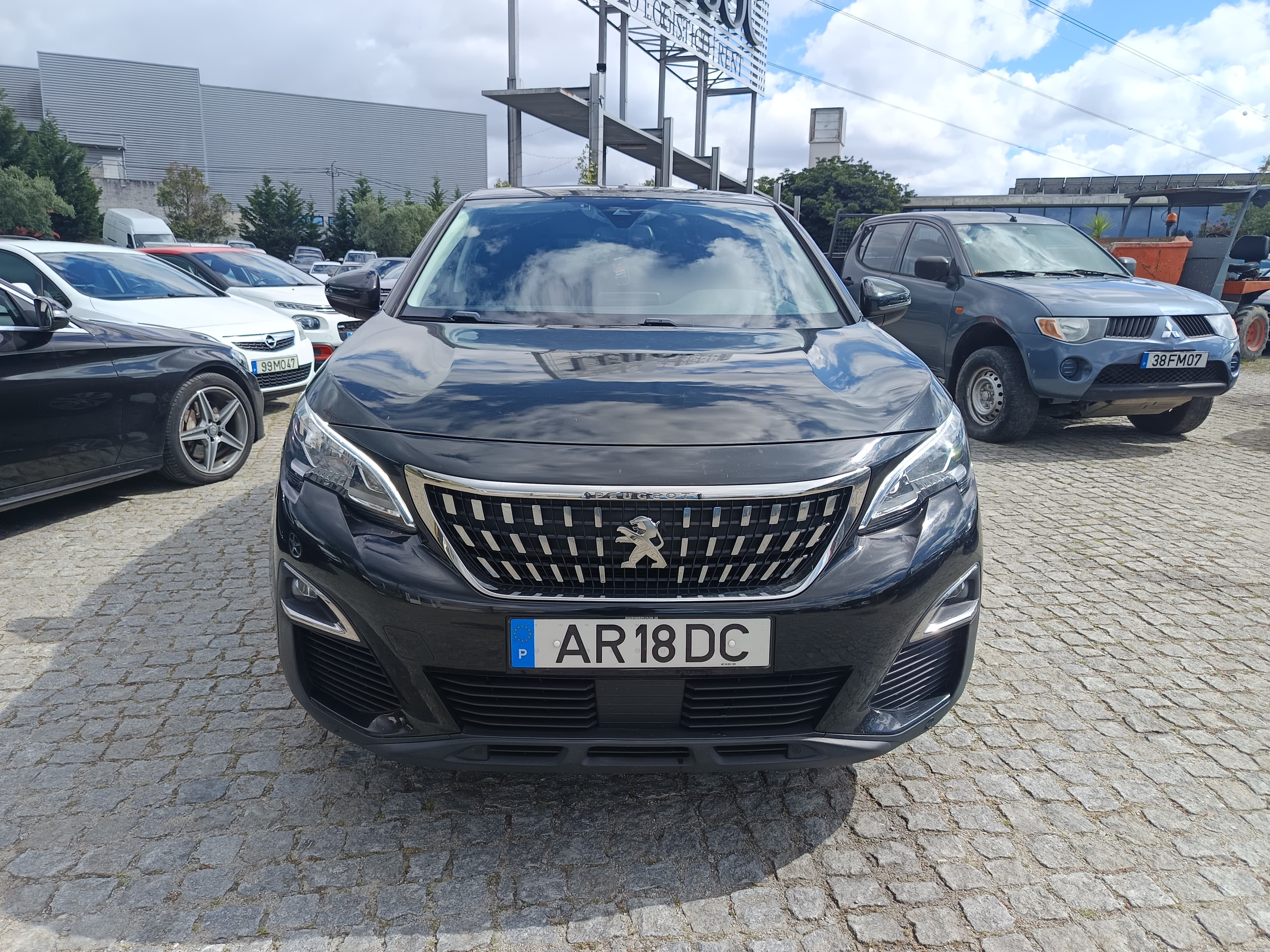 Peugeot 3008 · Ano 2018 — imagen 2