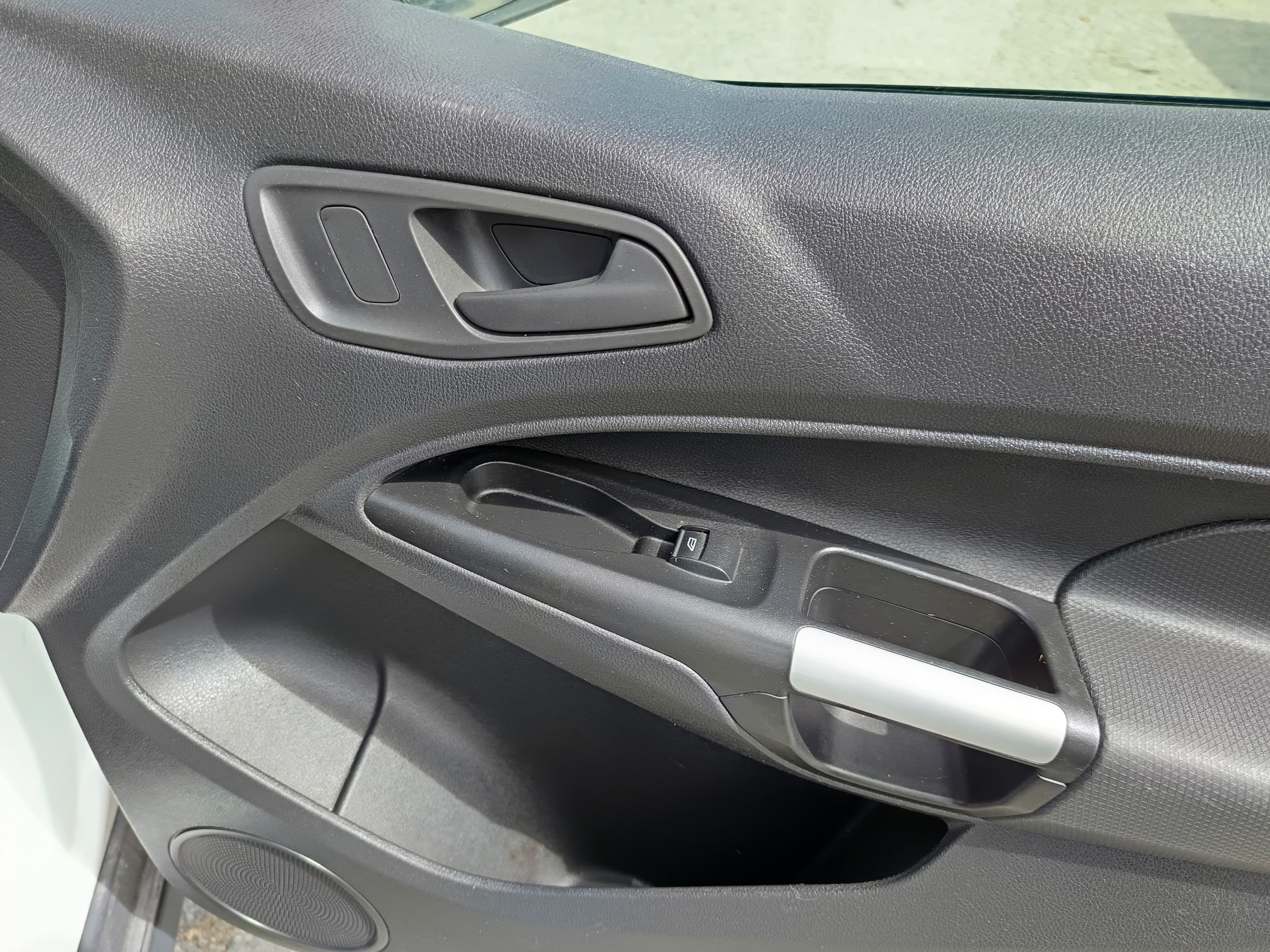 Ford Transit · Ano 2016 — imagen 20
