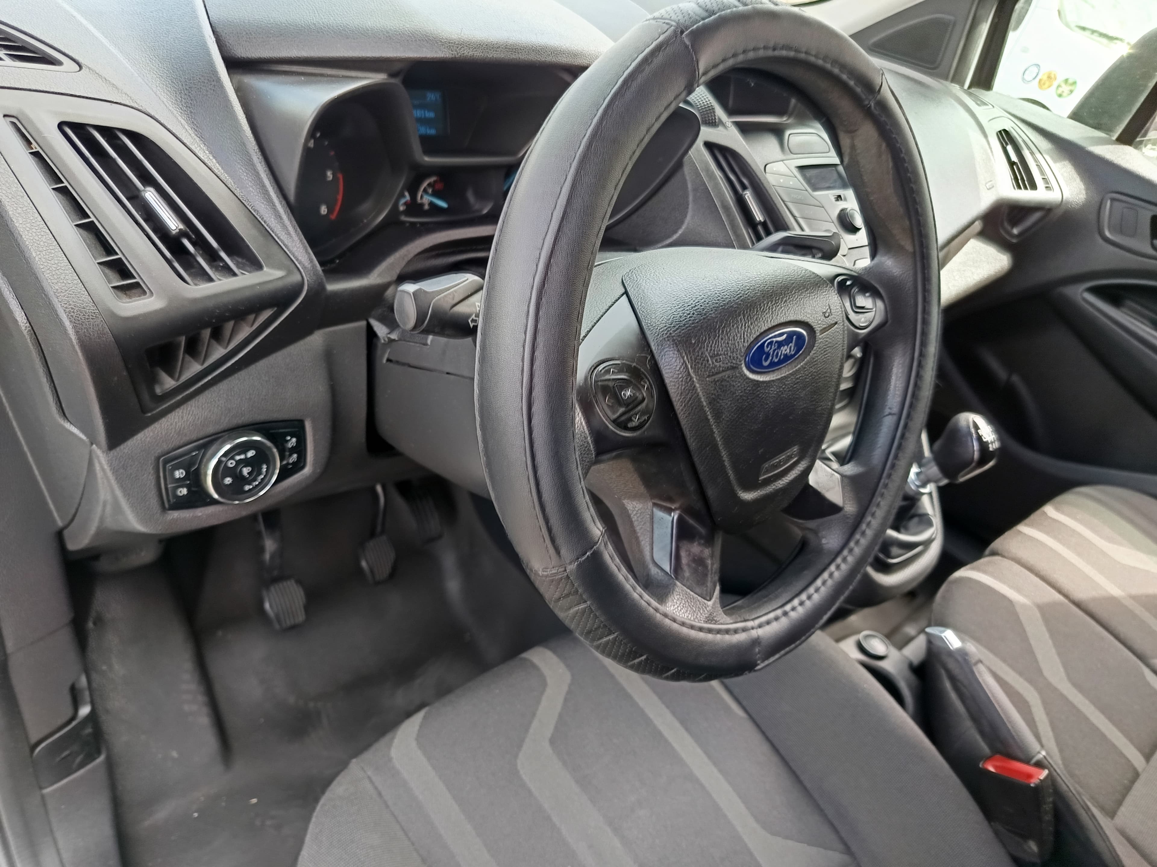 Ford Transit · Ano 2016 — imagen 27
