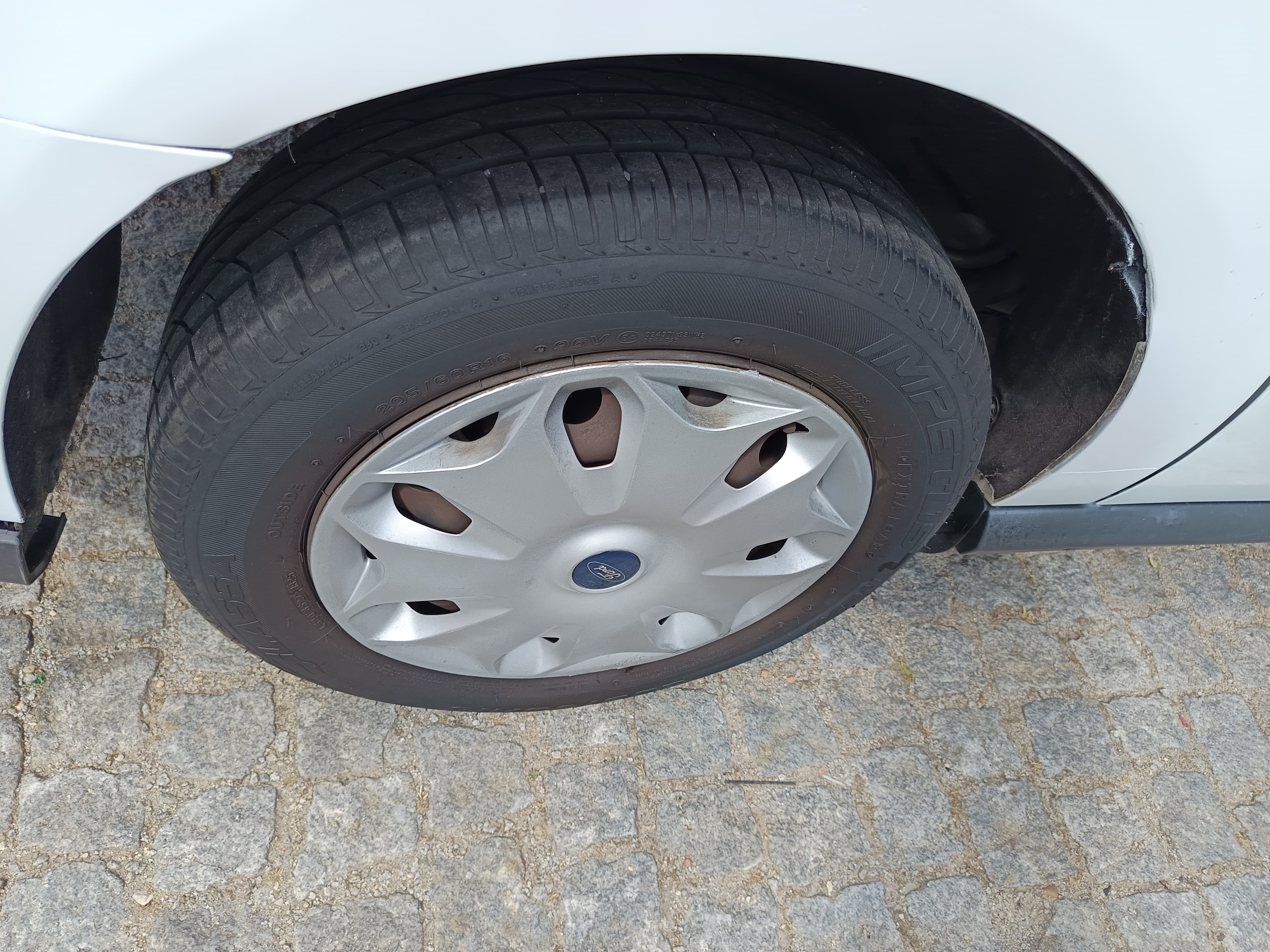 Ford Transit · Ano 2016 — imagen 8