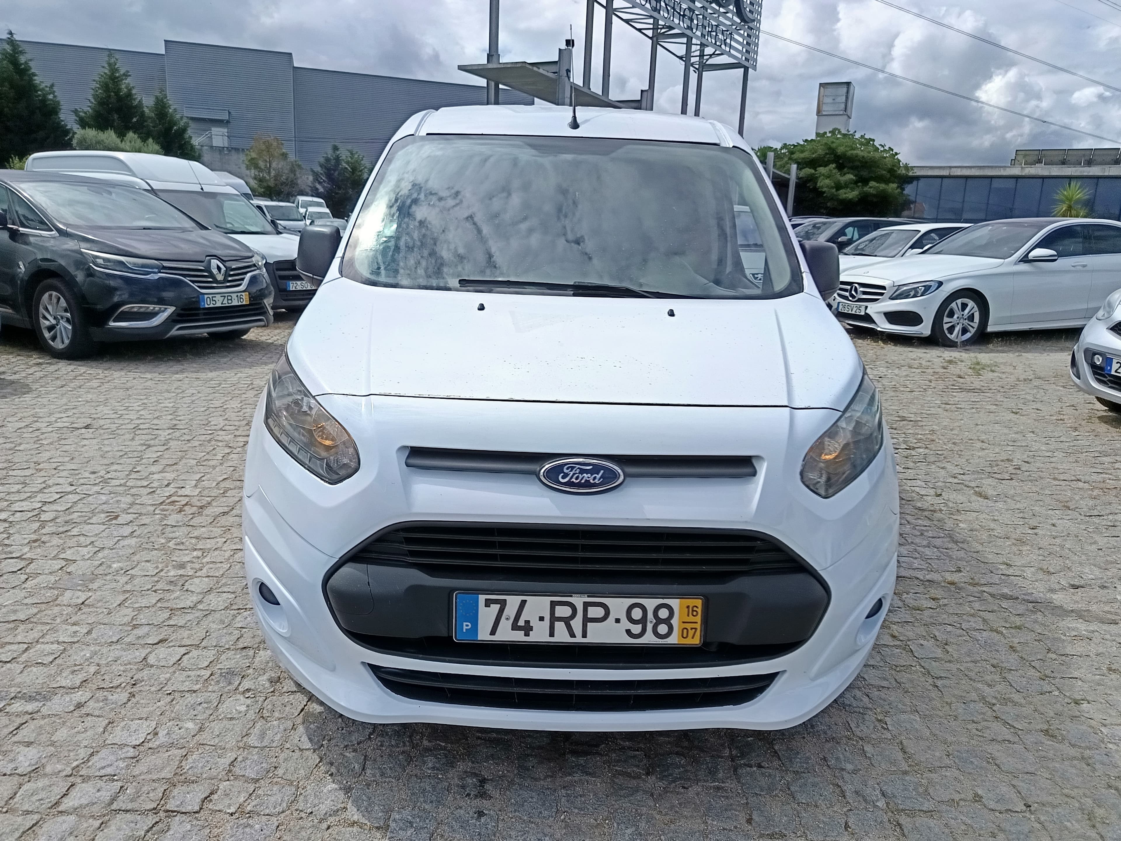Ford Transit · Ano 2016 — imagen 2