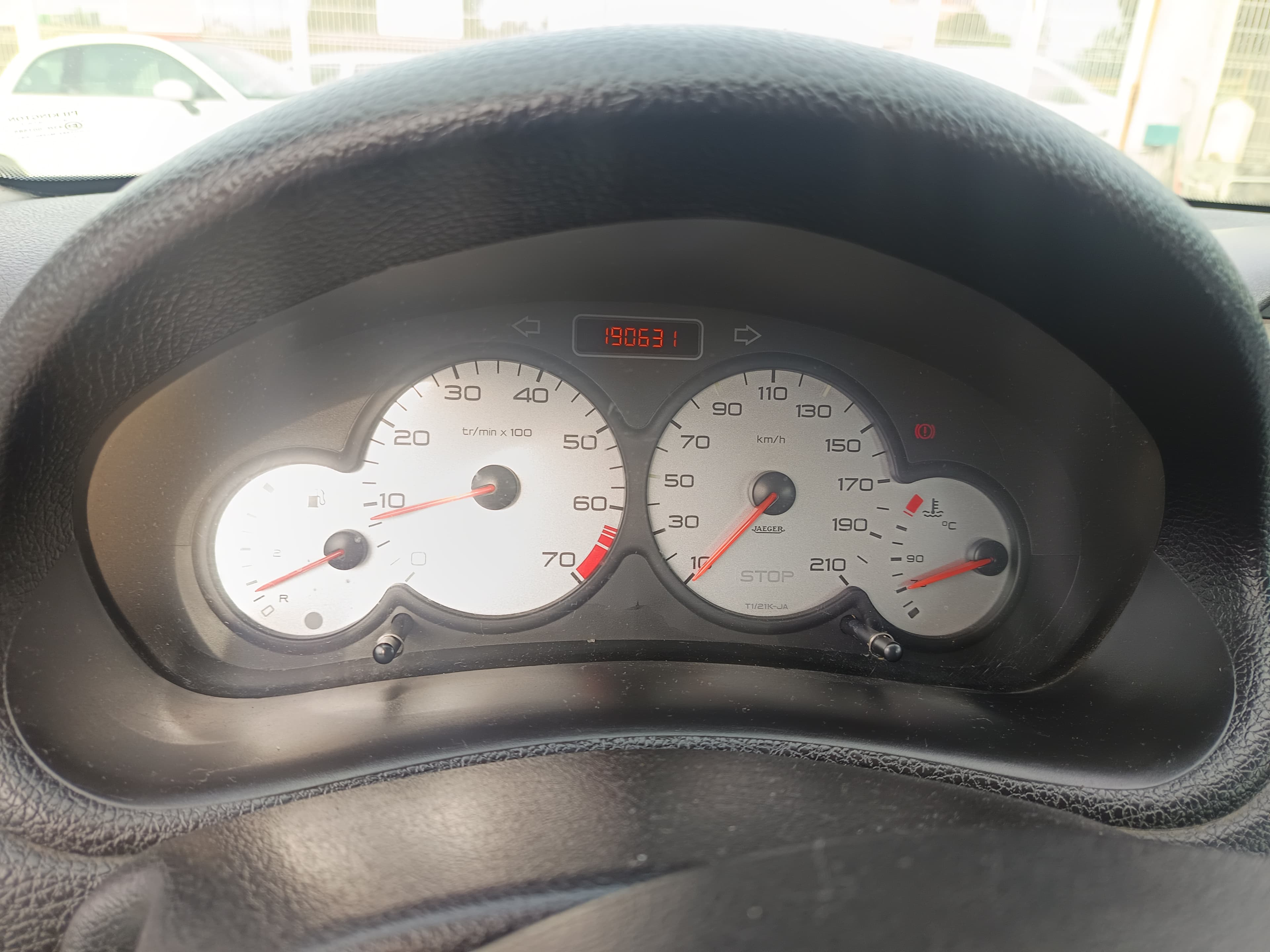 Peugeot 206 · Año 2003 — imagen 37