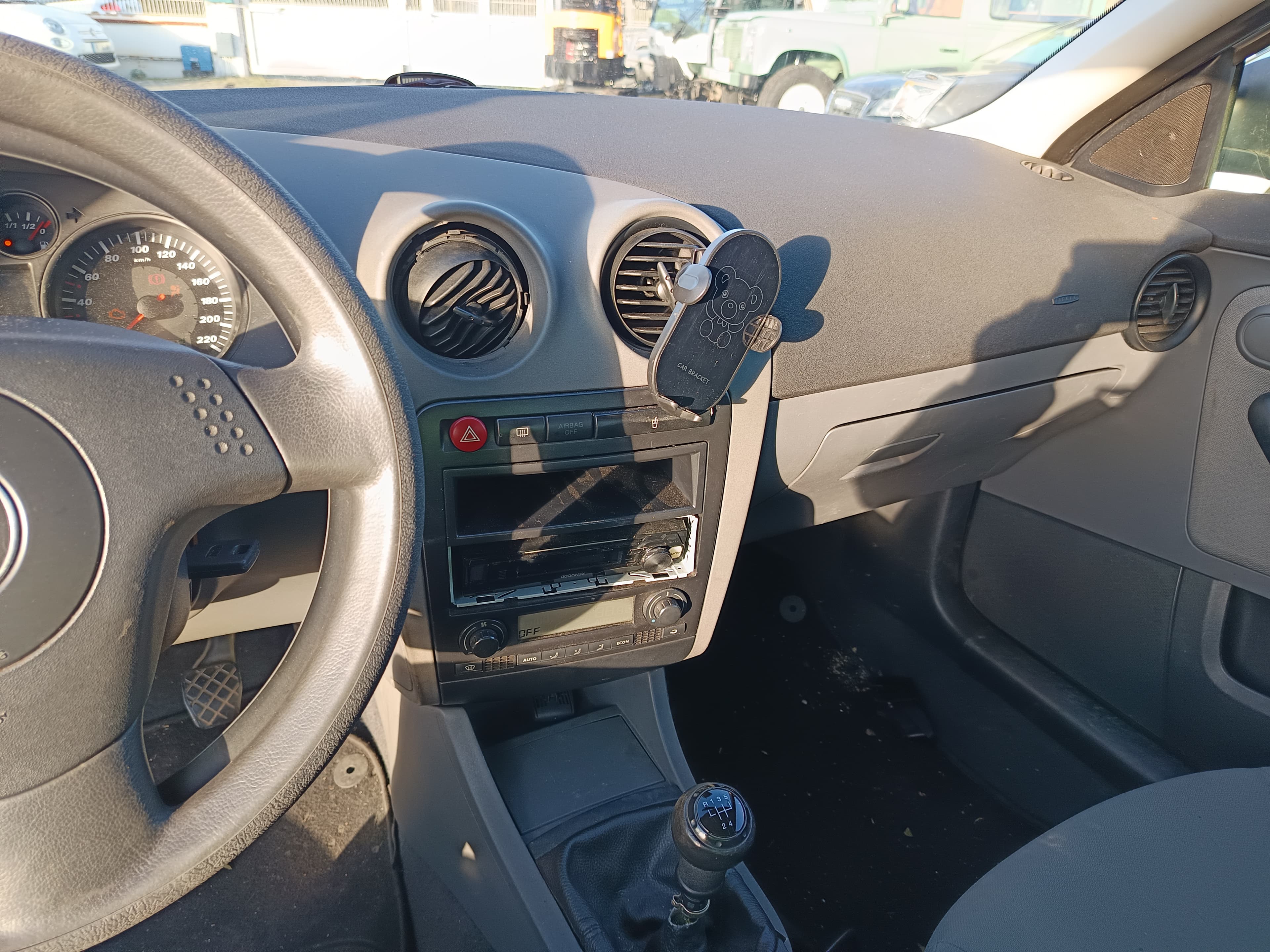 Seat Ibiza 1.2 · Ano 2002 — imagem 34