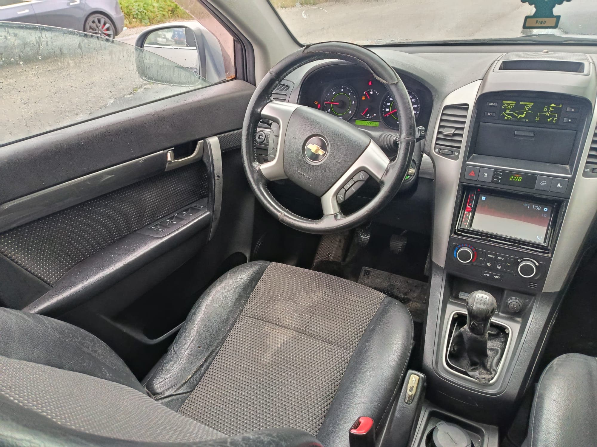 Chevrolet Captiva - 2010 — imagen 11