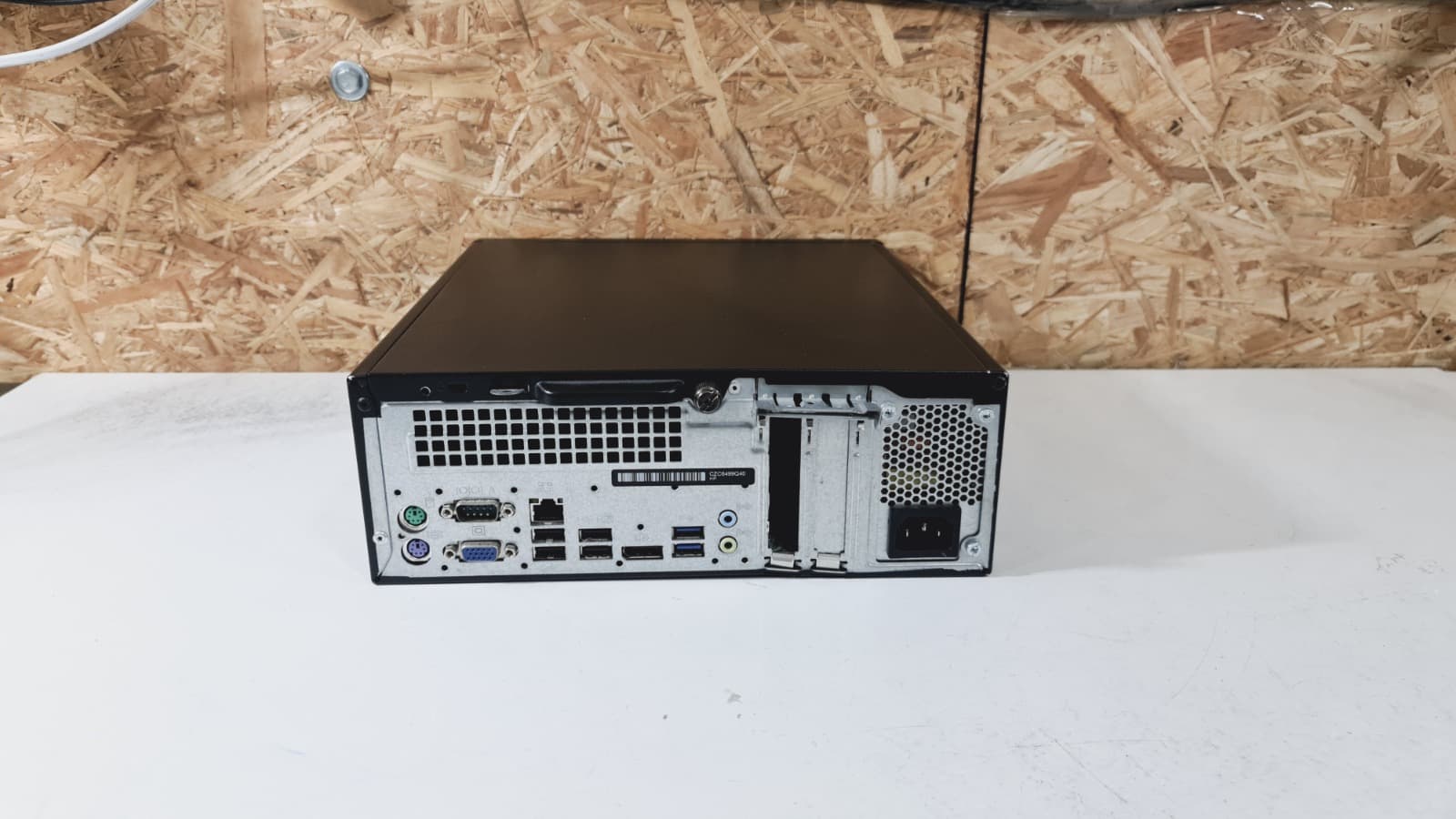 Ordenador HP ProDesk 400 G3 SFF — imagen 4
