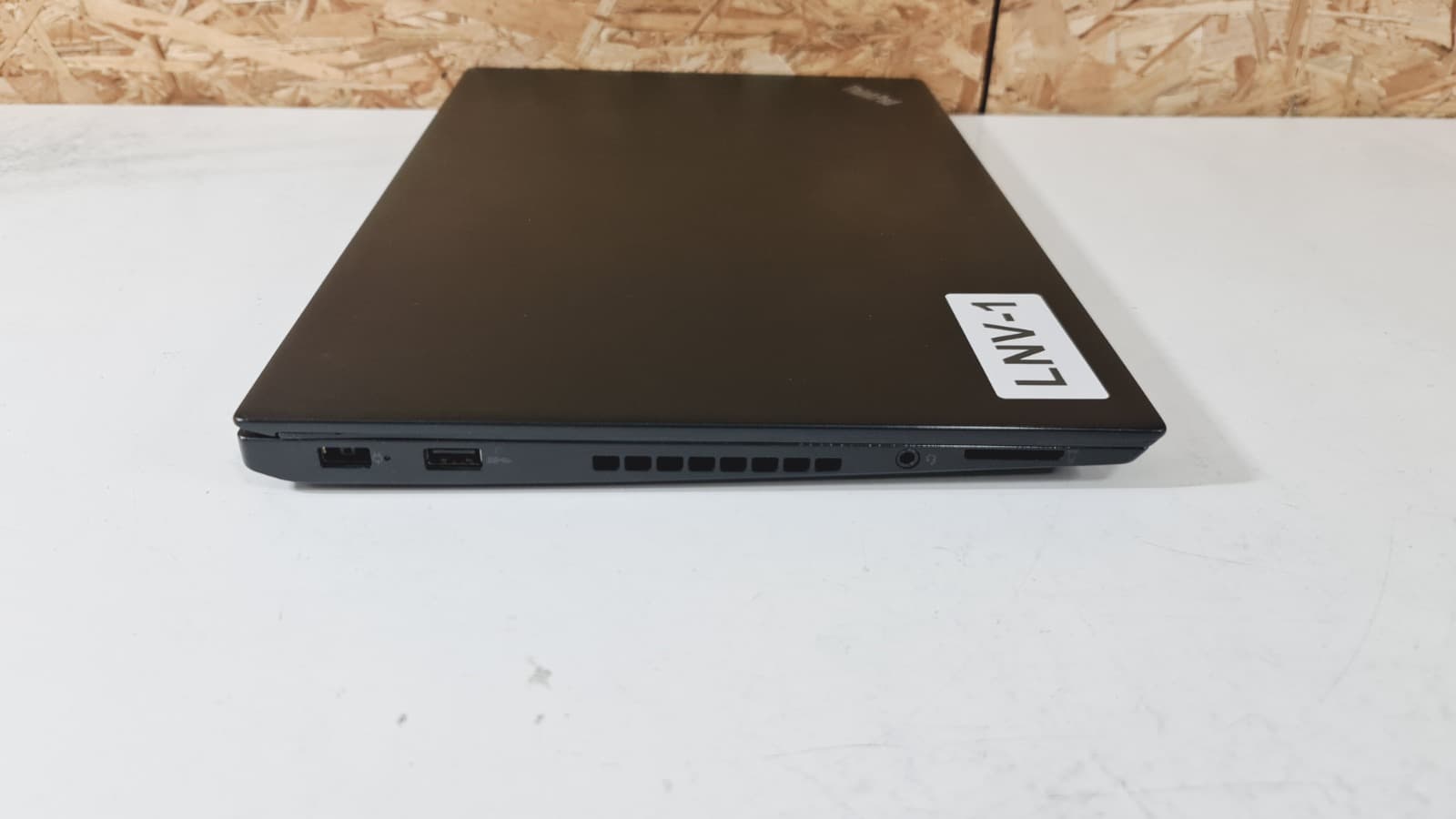 Computador portátil Lenovo ThinkPad T460s — imagen 2
