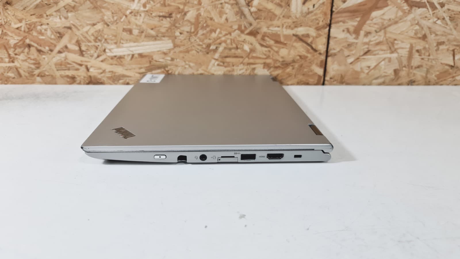 Computador portátil Lenovo ThinkPad X380 Yoga — imagen 7