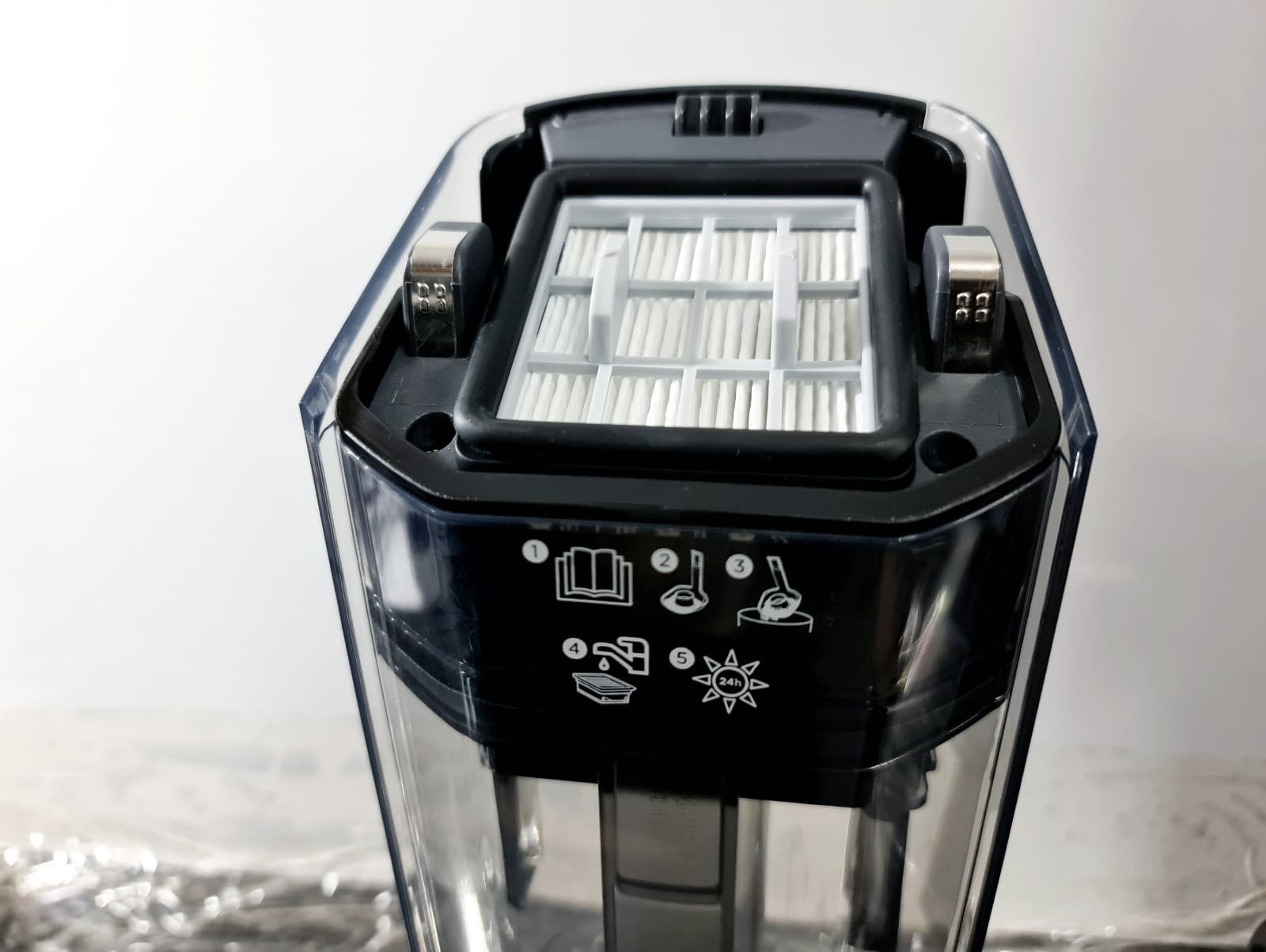 Aspirador Vertical All-in-One Bissel CrossWave — imagem 17