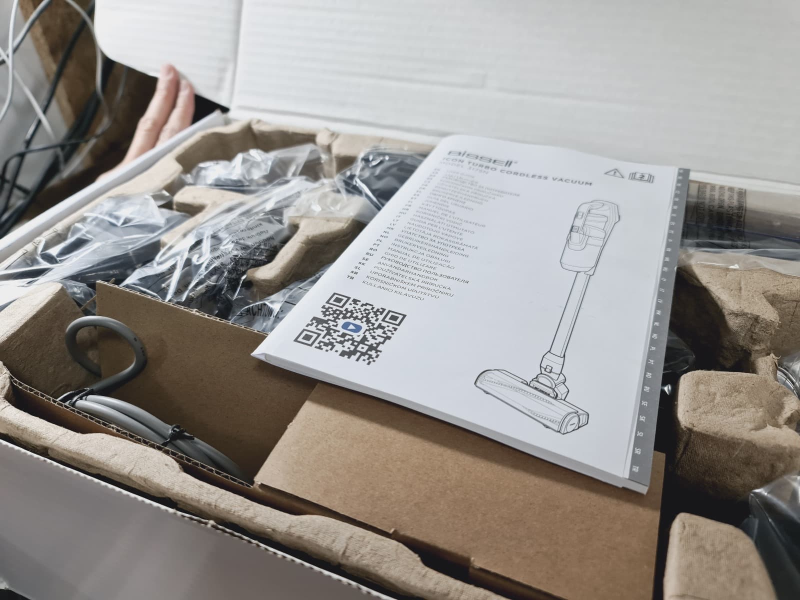 Bissell Icon Turbo 25V Cordless Vacuum — image 18