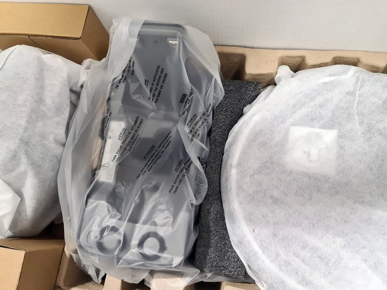 Aspirador Robot Ecovacs Deebot R98 — imagem 19