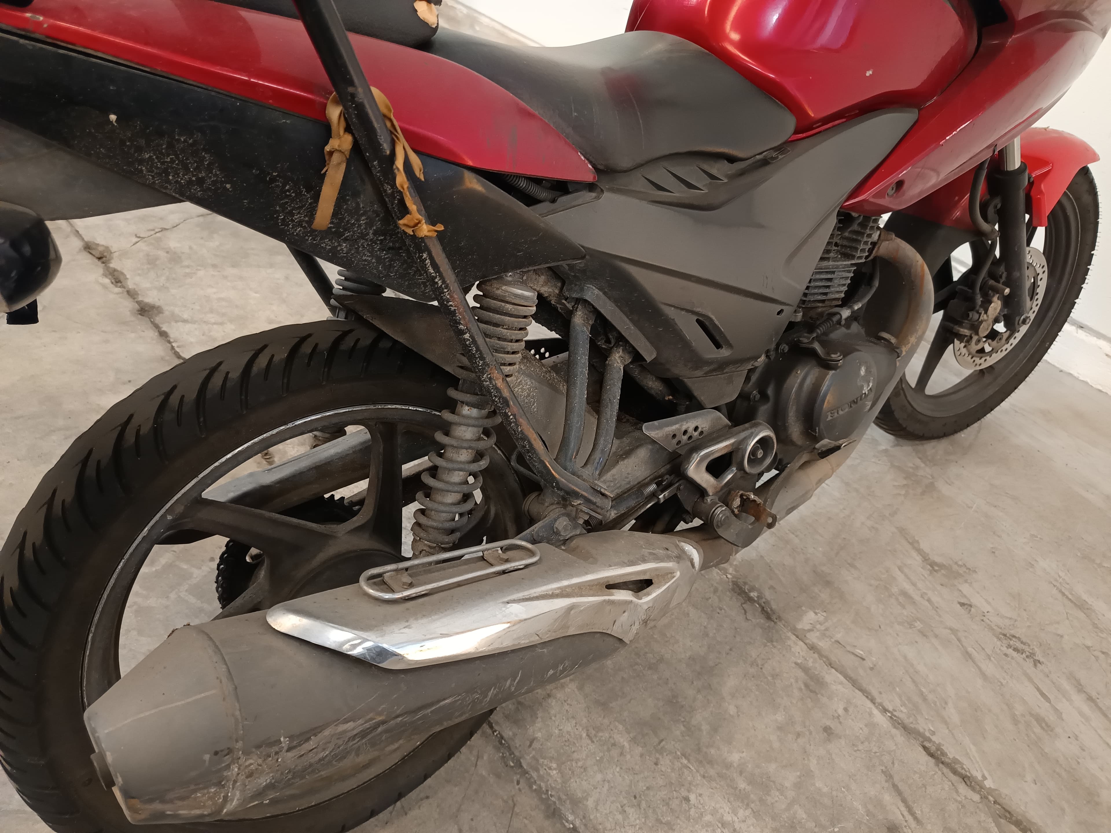 Honda 125 CBF · Ano 2014 — image 11