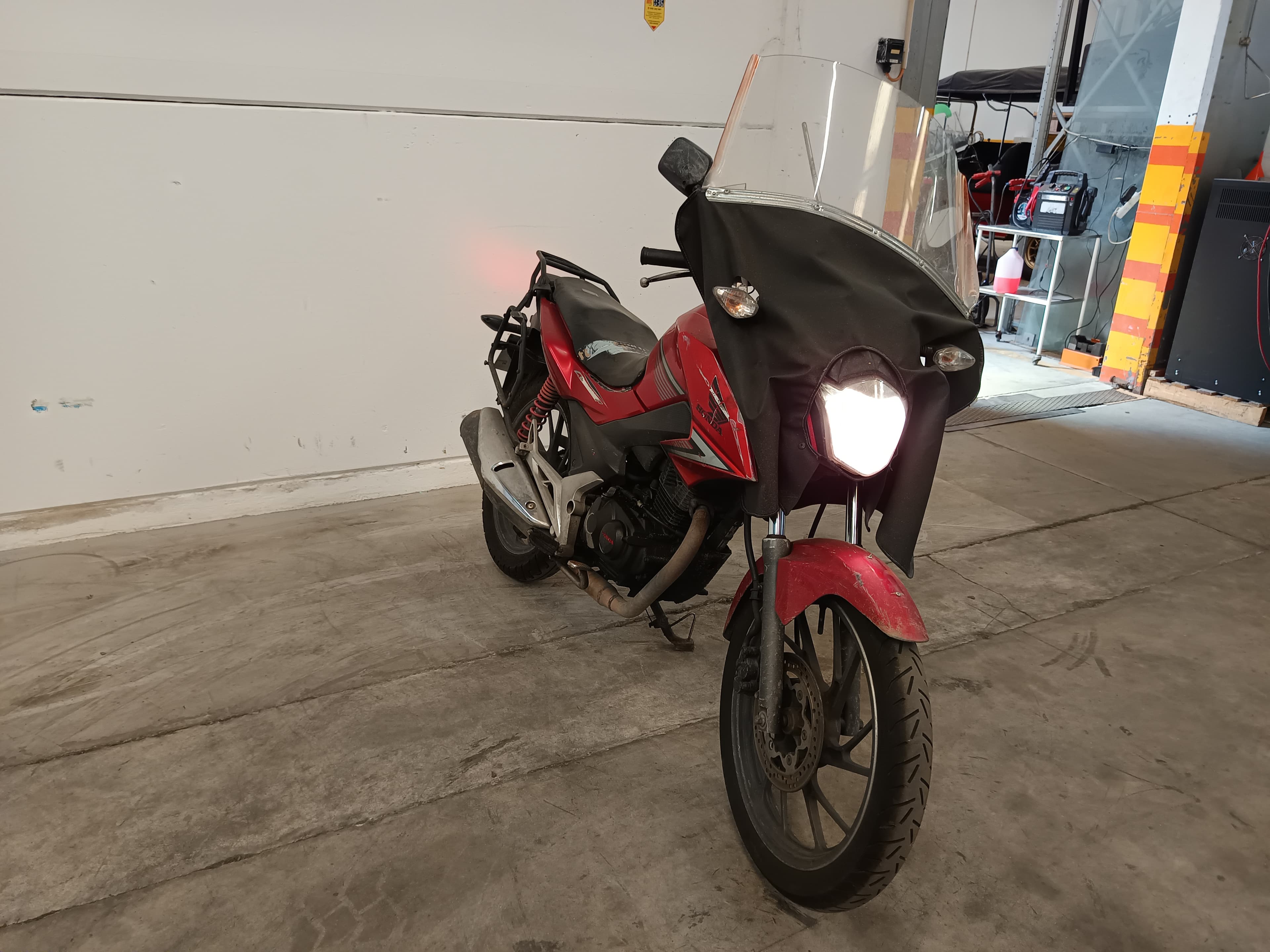 Honda 125 CBF · Ano 2015