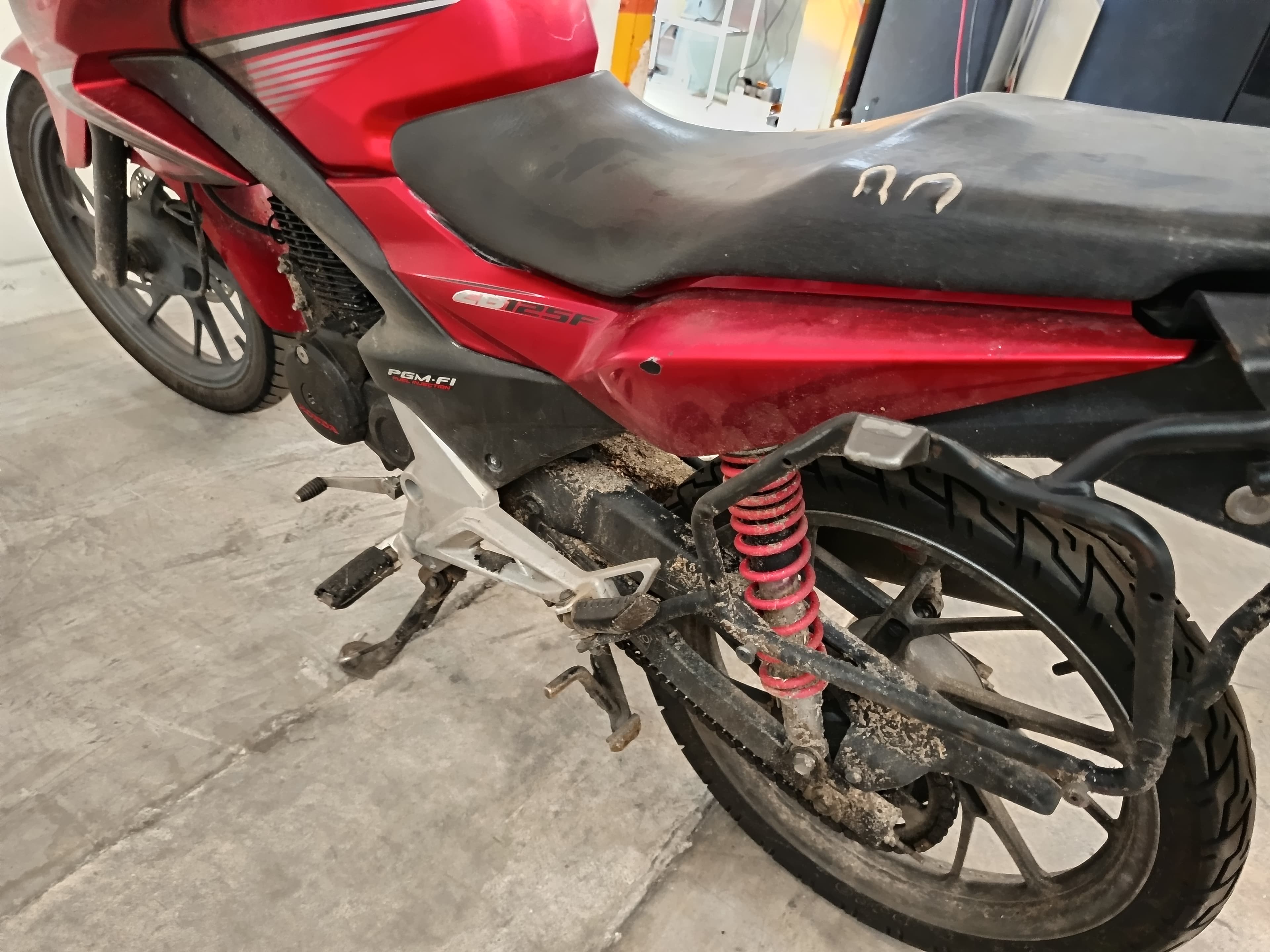 Honda 125 CBF · Ano 2015 — image 9