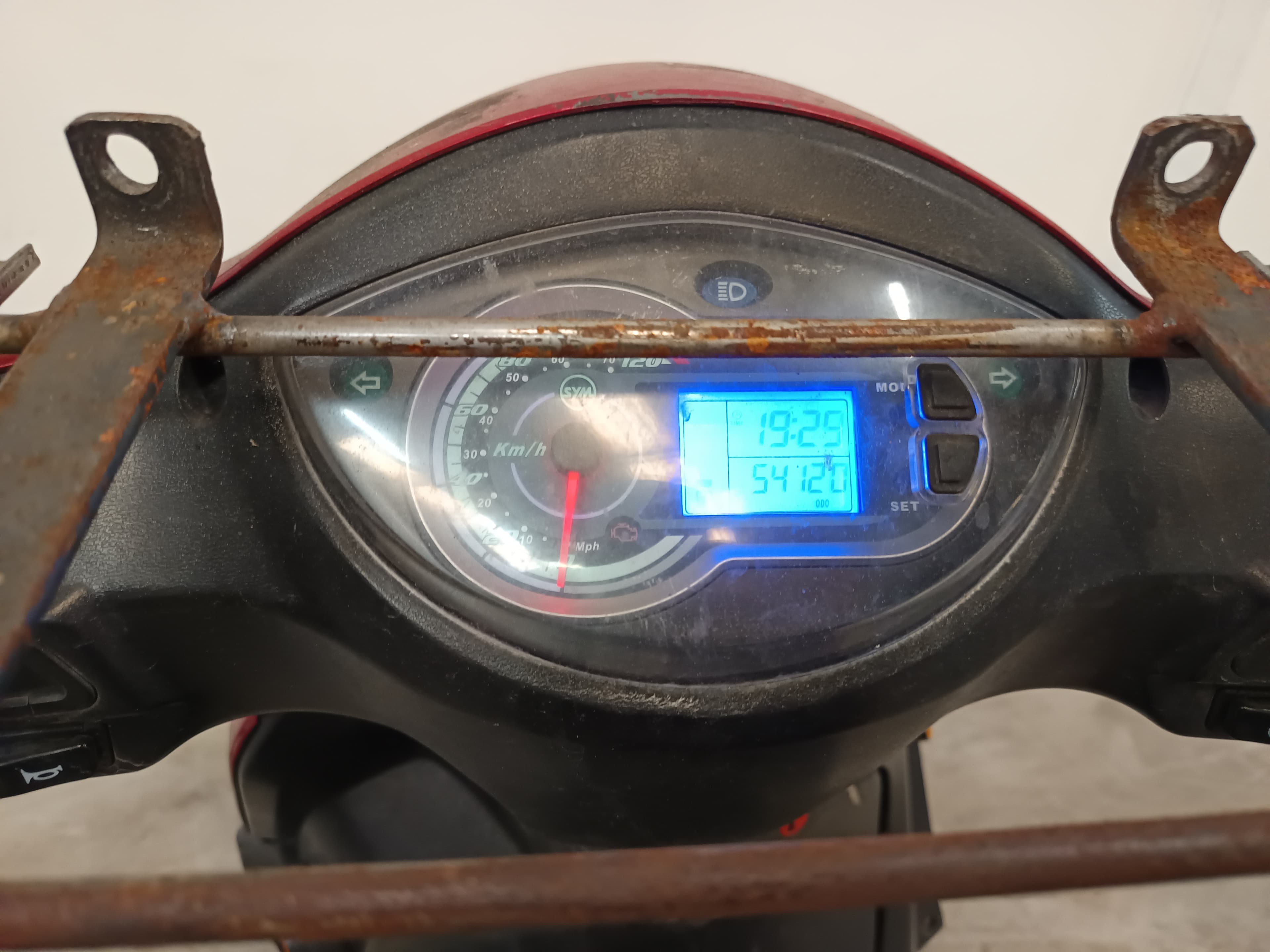 SYM Symphony Cargo 125cc · Ano 2018 — imagen 13