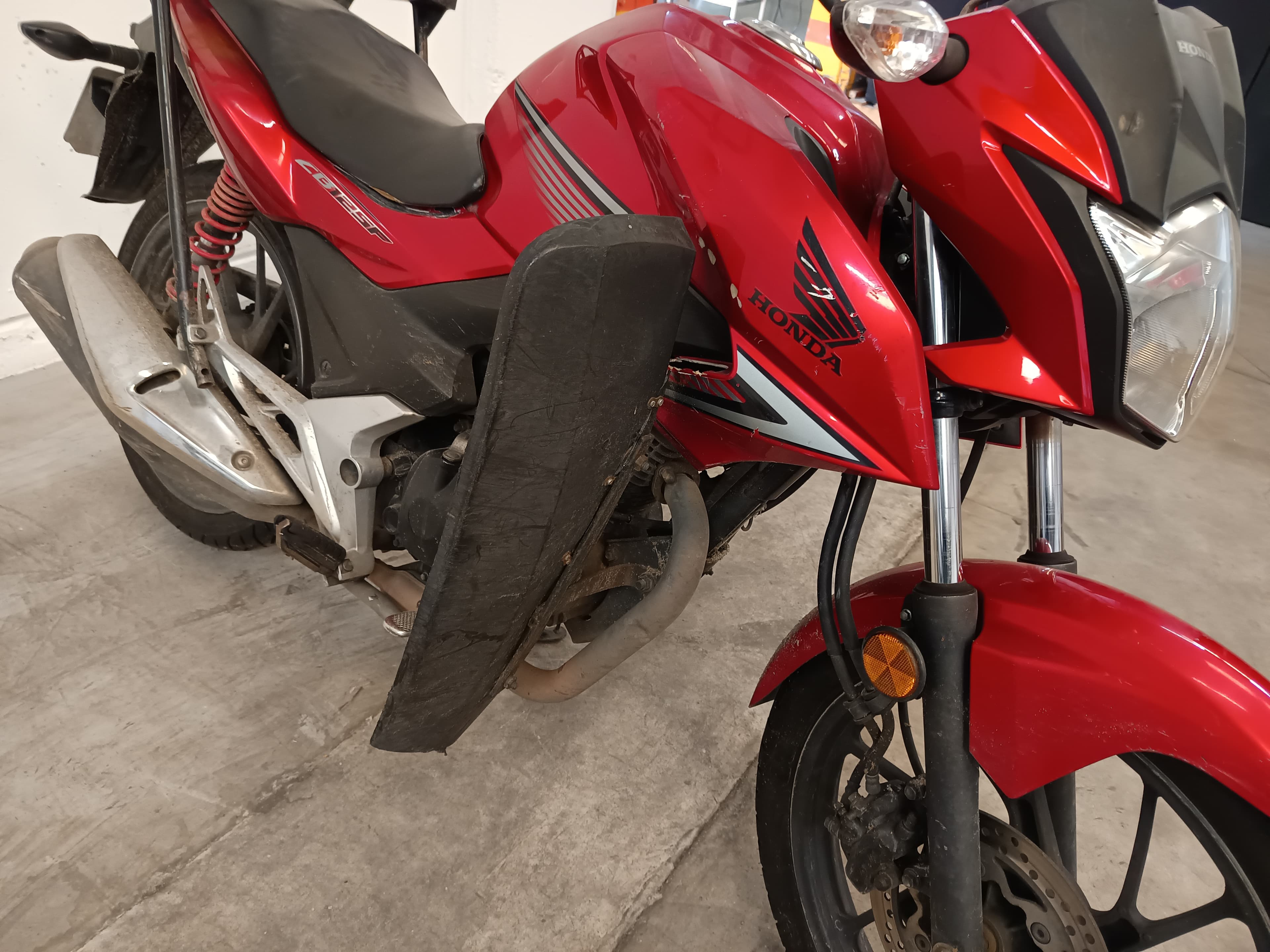 HONDA 125 CBF · Ano 2019 — imagen 5