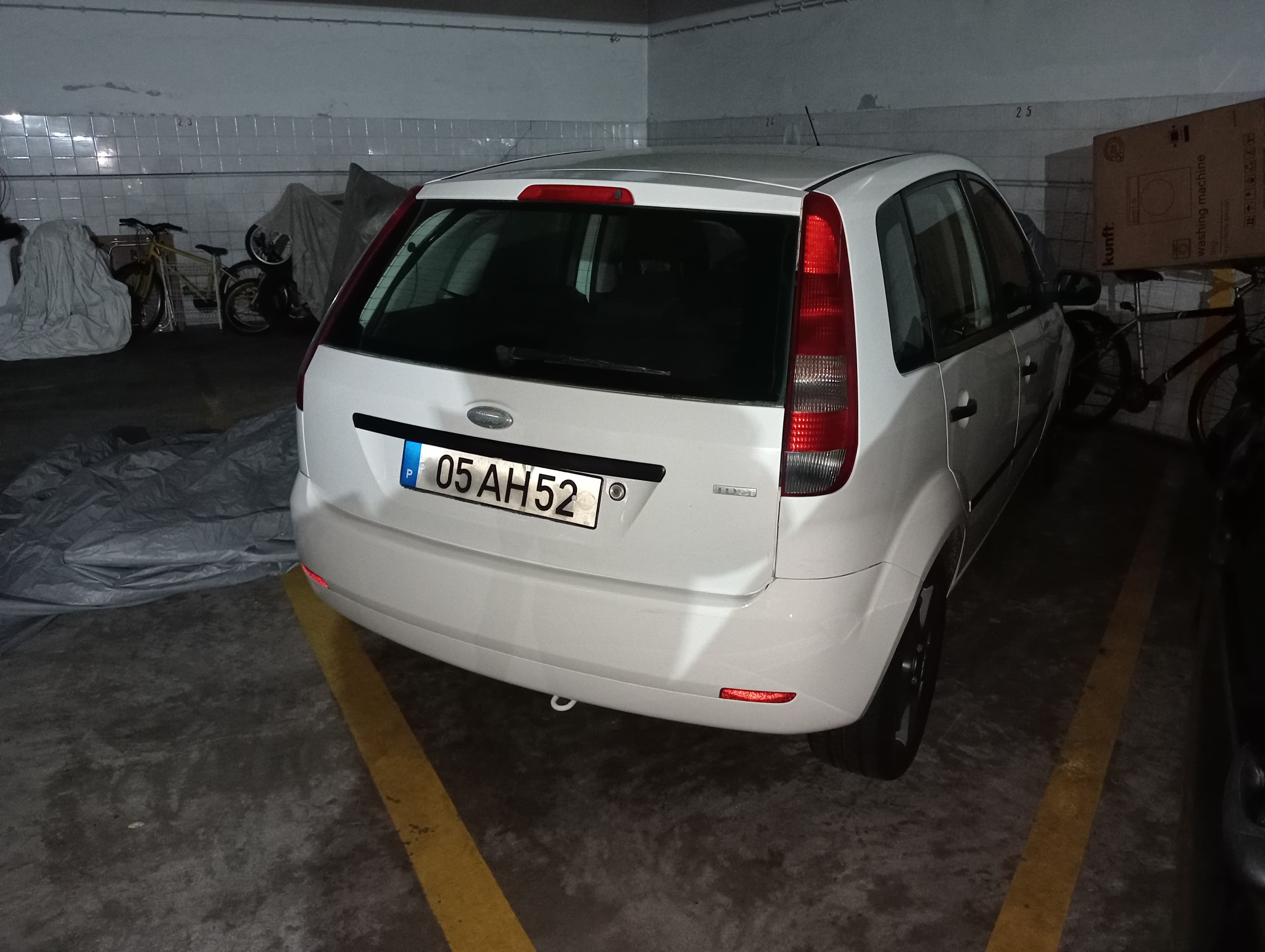 Ford Fiesta · Ano 2005 — imagem 3