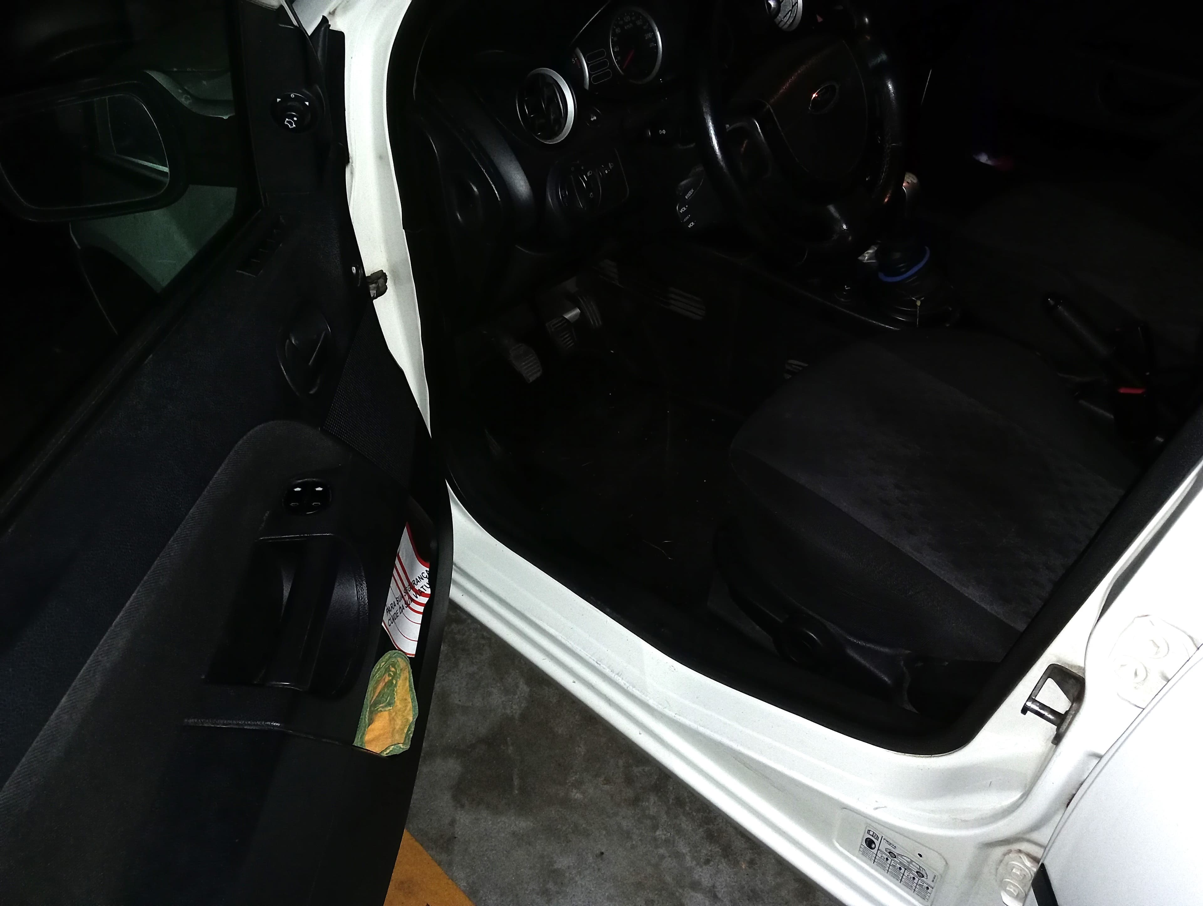 Ford Fiesta · Ano 2005 — imagem 4