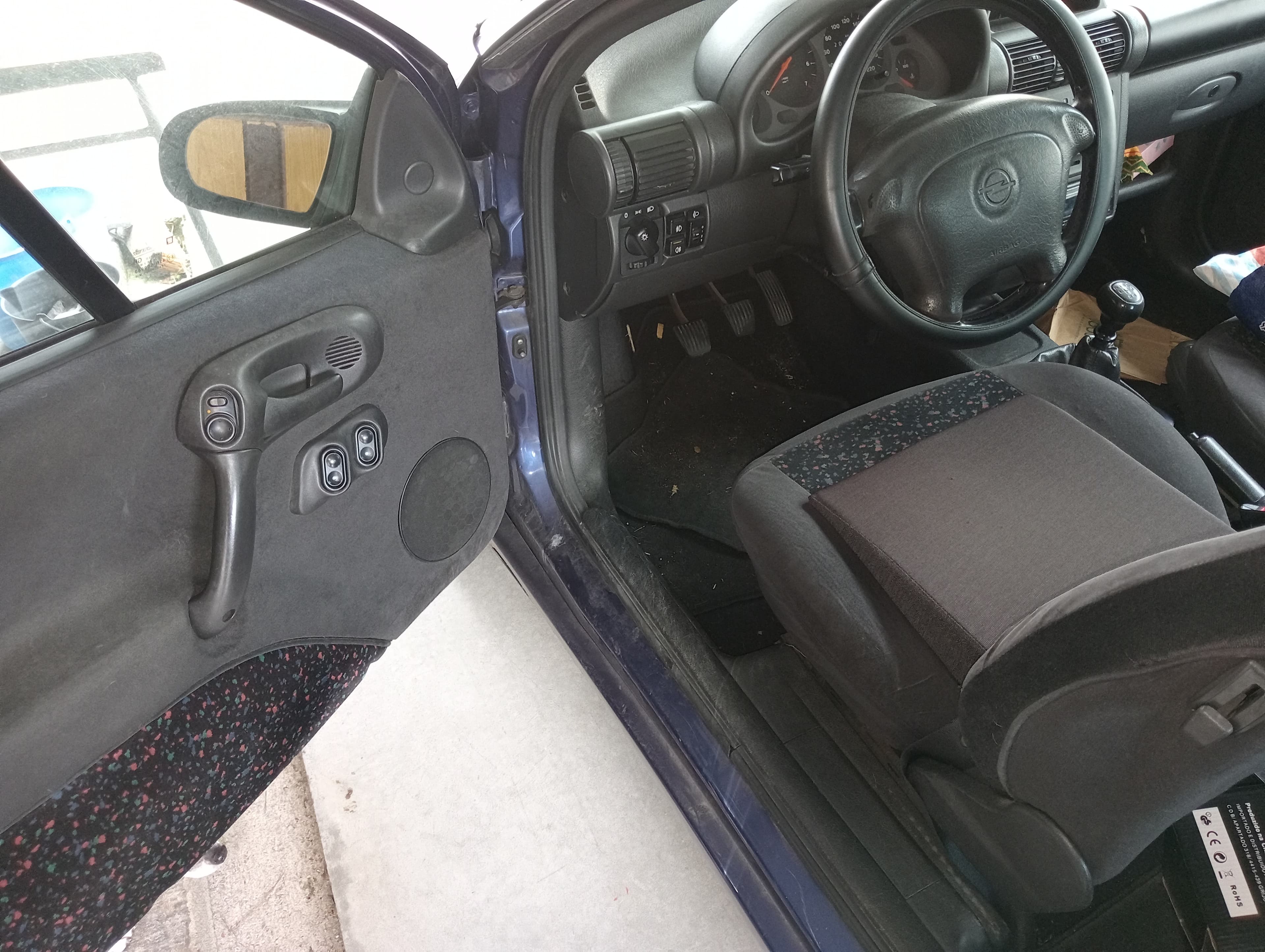 Opel Tigra · Ano 1995 — imagen 7