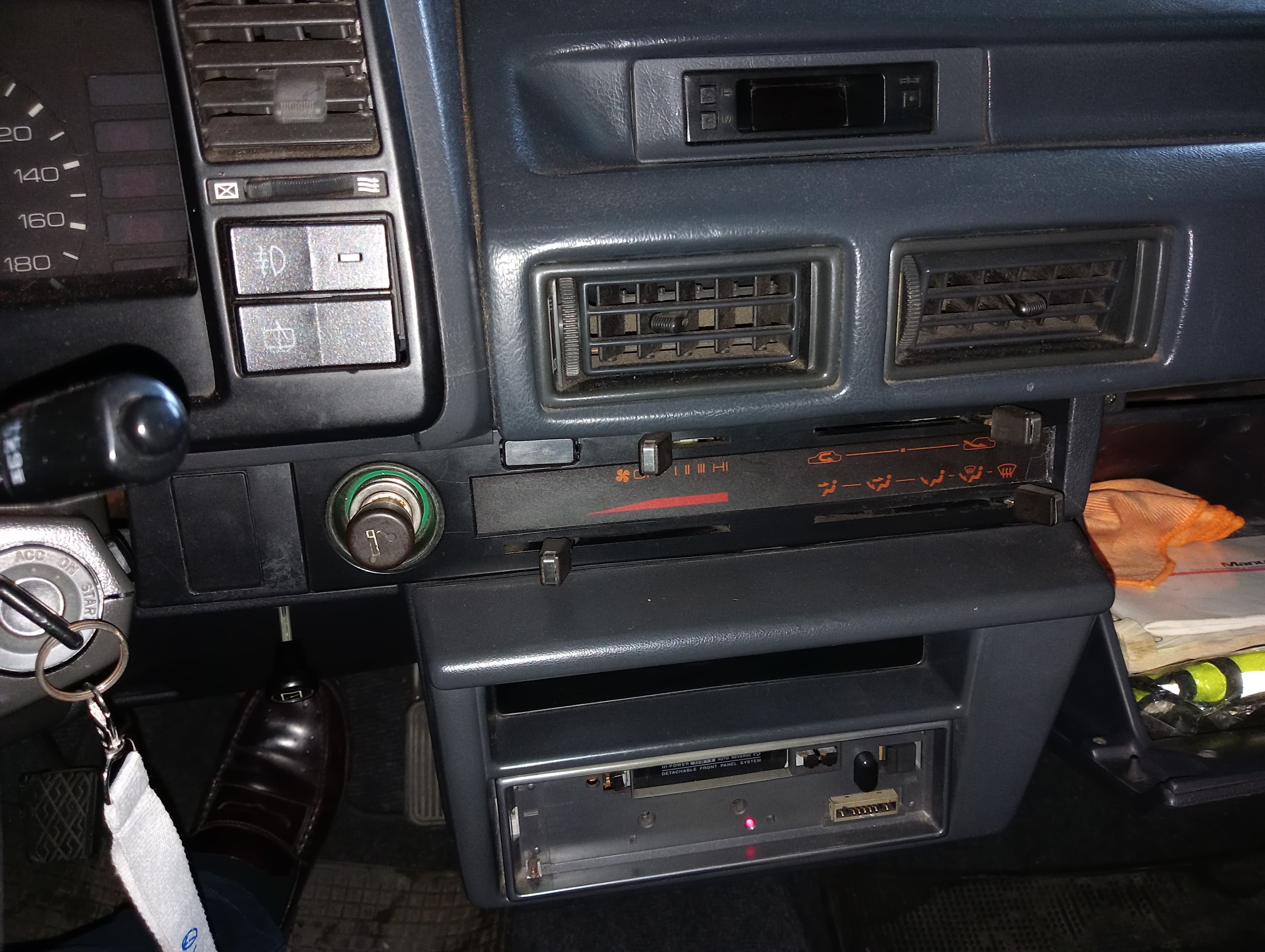 Toyota Corolla · Ano 1986 — imagen 12