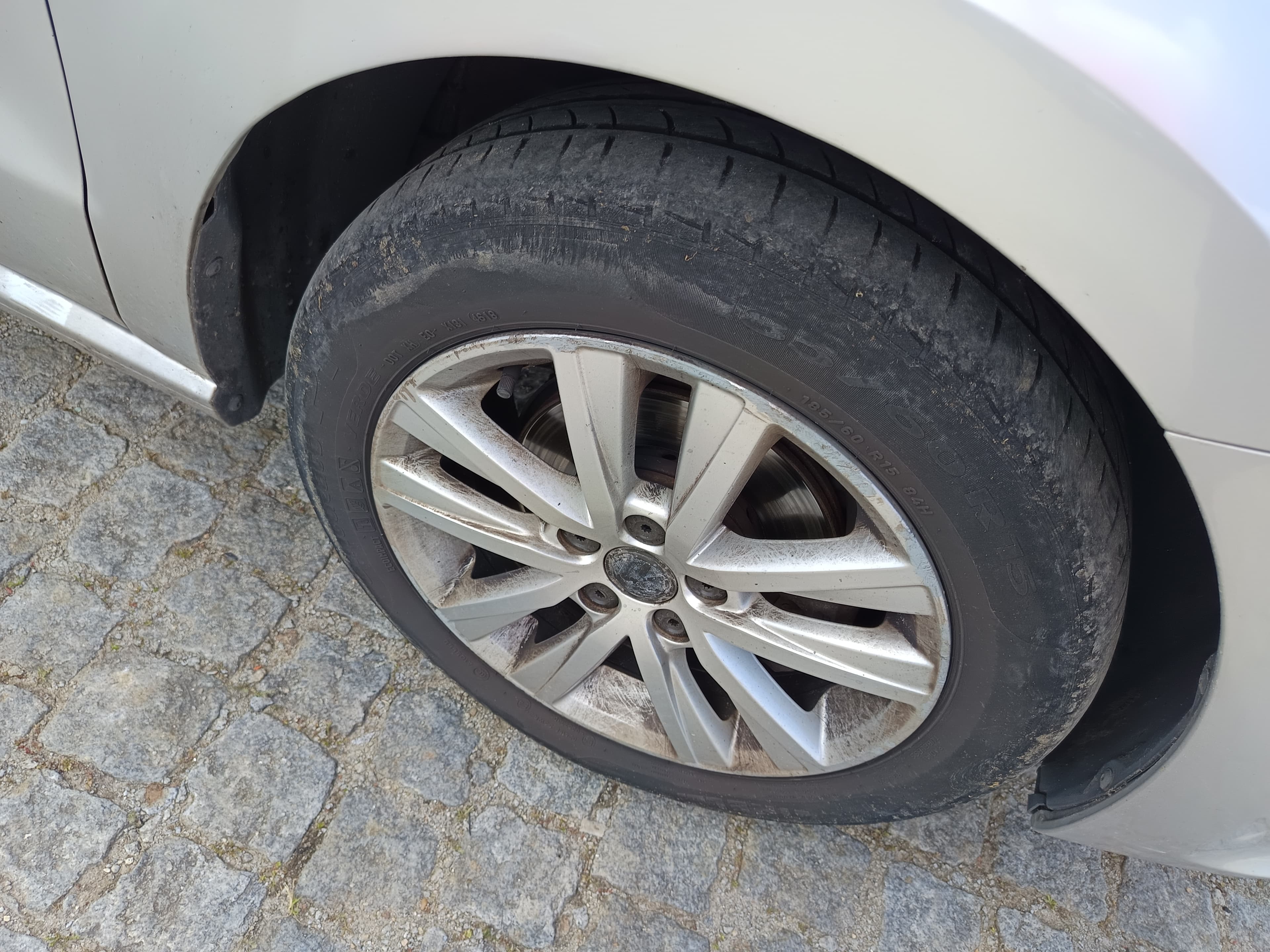 Volkswagen Polo- 2014 — imagen 10