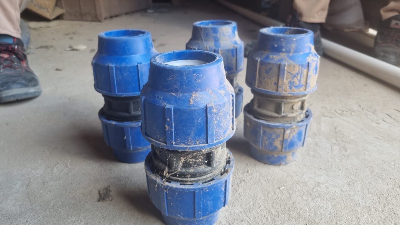 Materiais para construção e canalização — image 64
