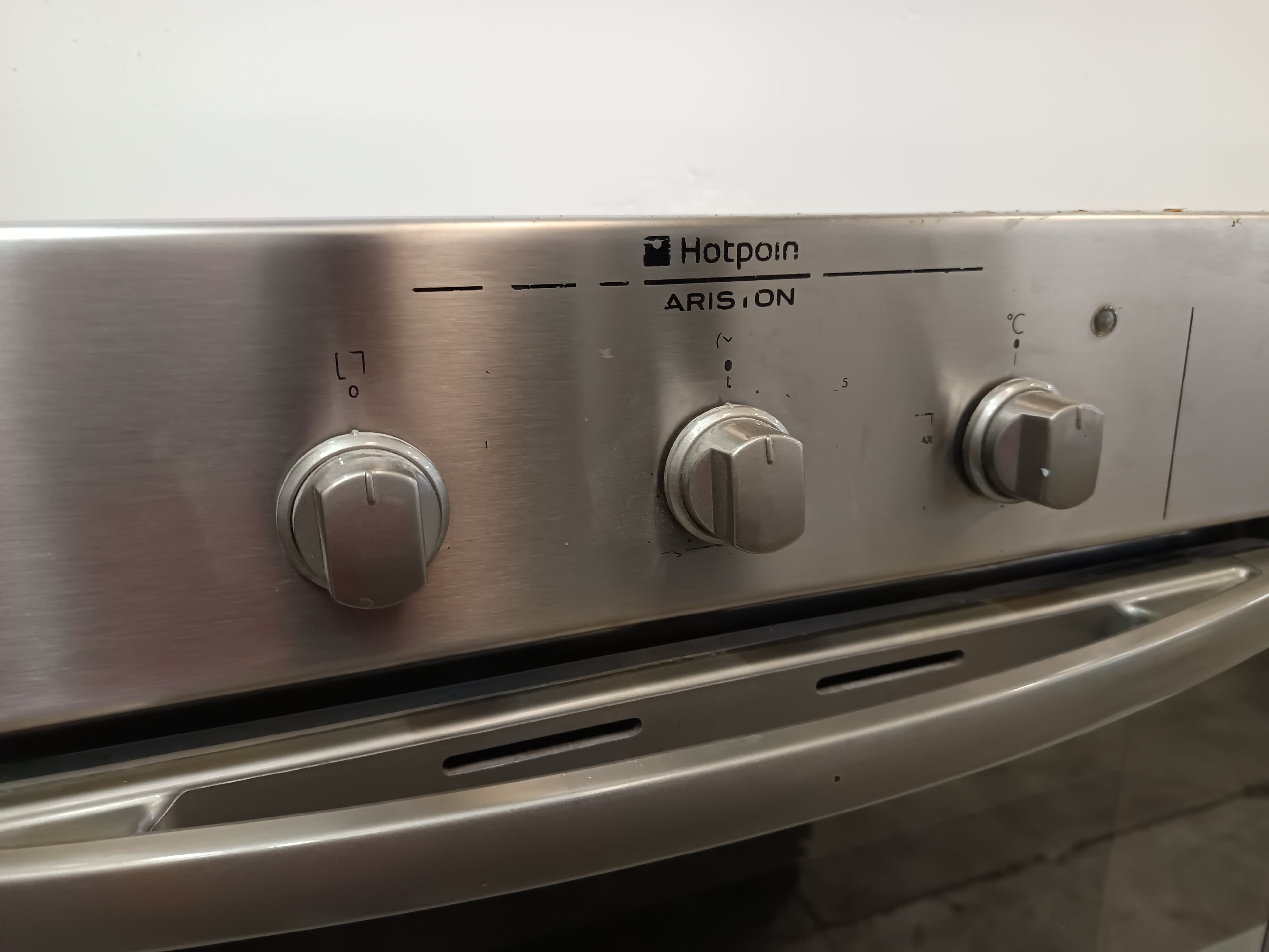 Forno Ariston — imagem 4