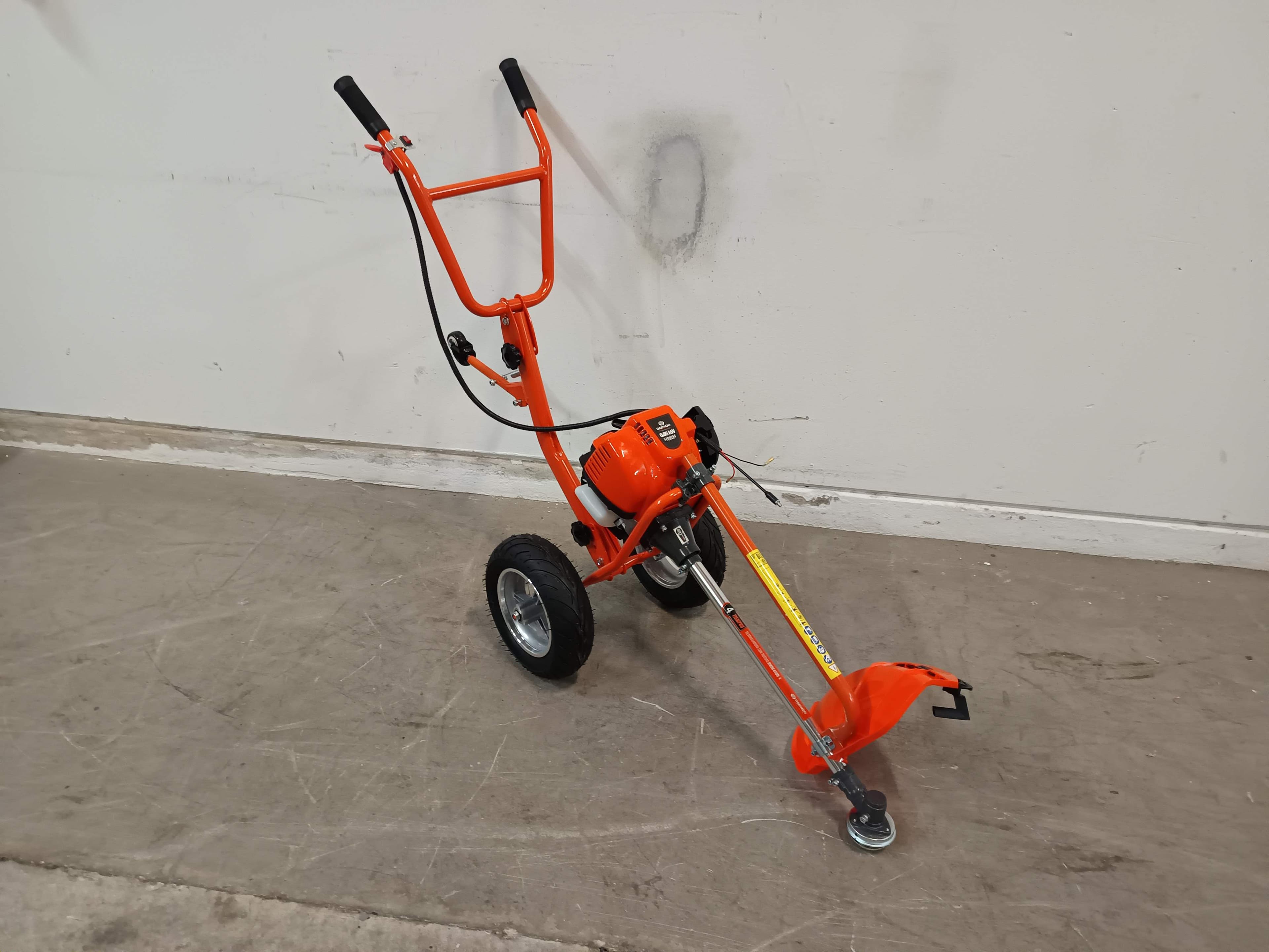 Roçadora de rodas Daewoo — image 3