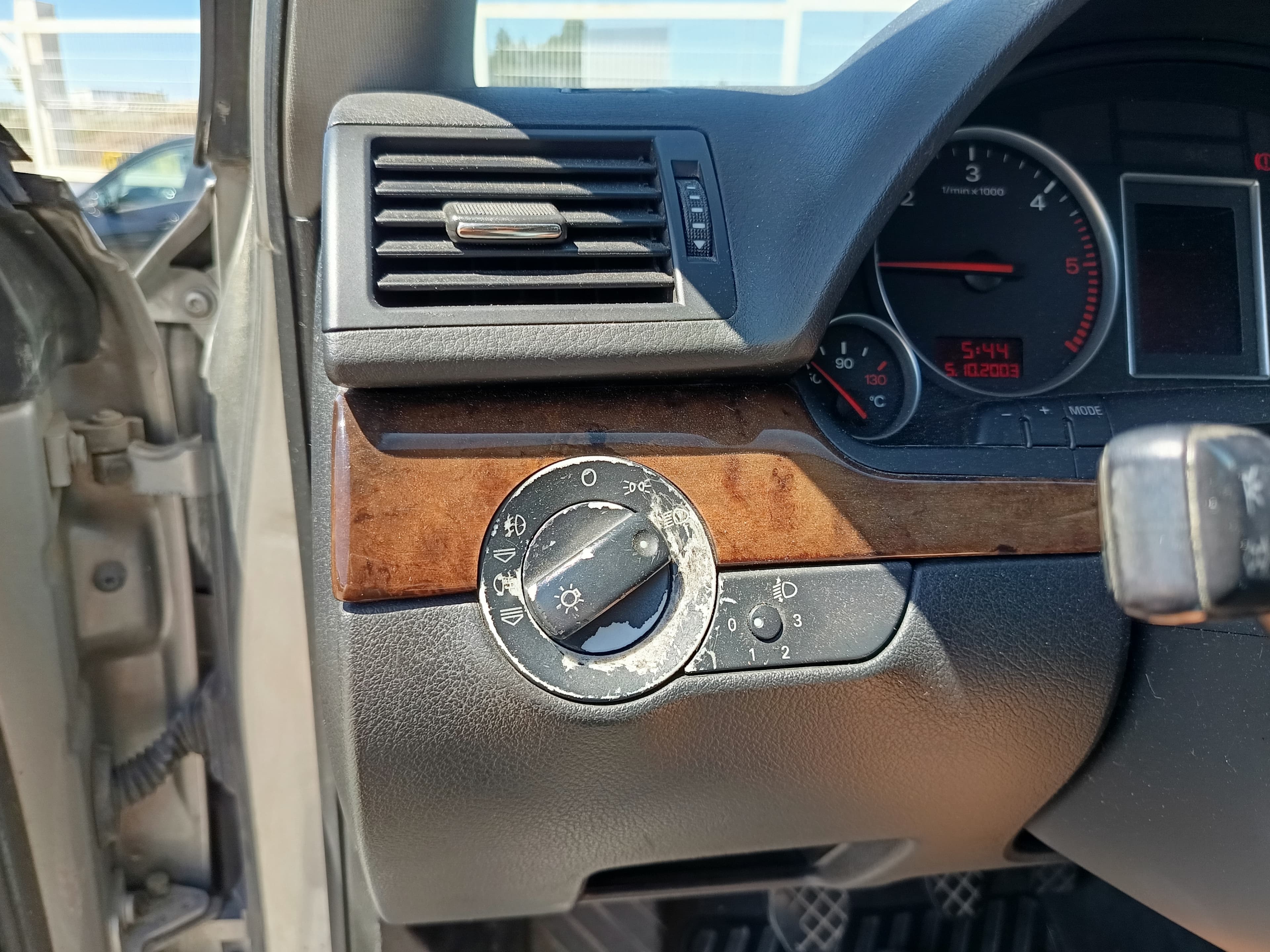 Audi A4 1.9 TDI · Ano 2004 — imagen 37