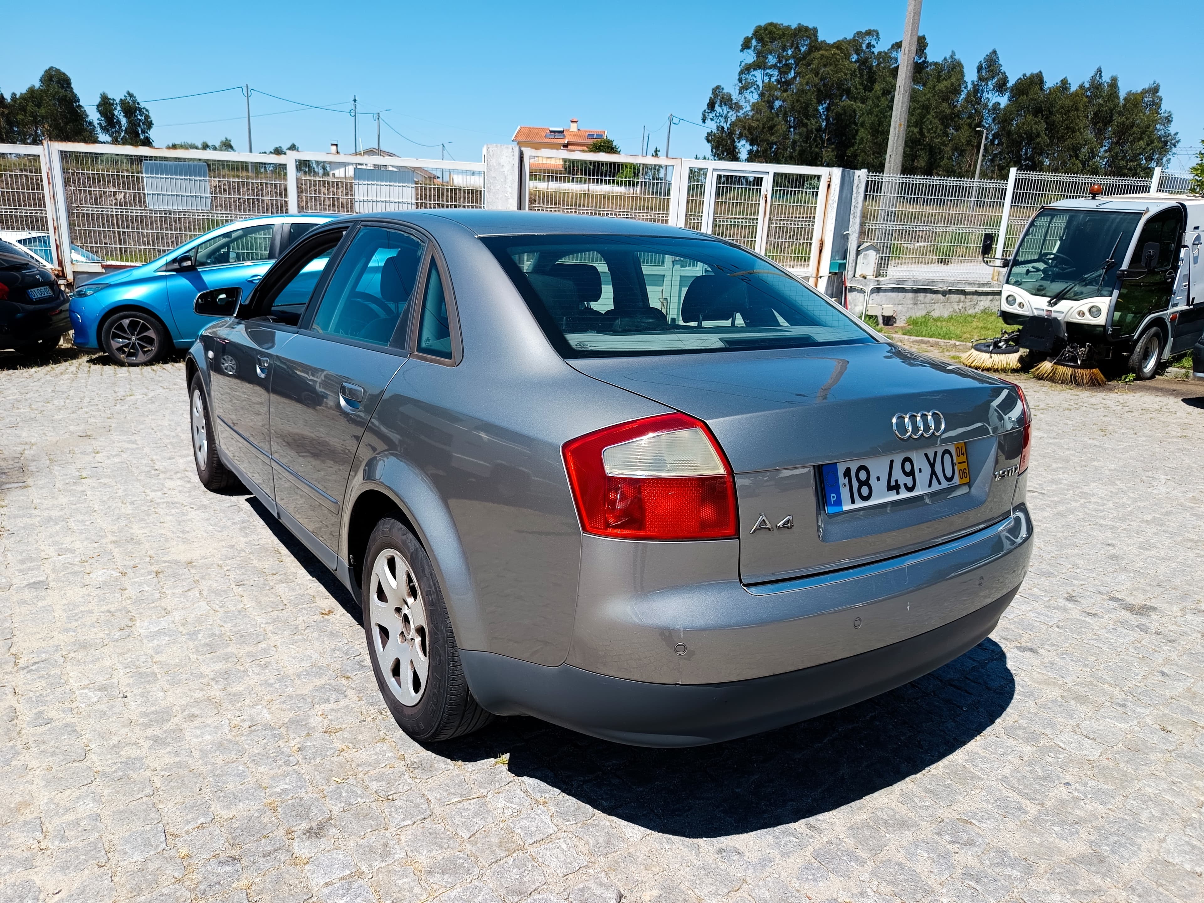 Audi A4 1.9 TDI · Ano 2004 — imagen 6