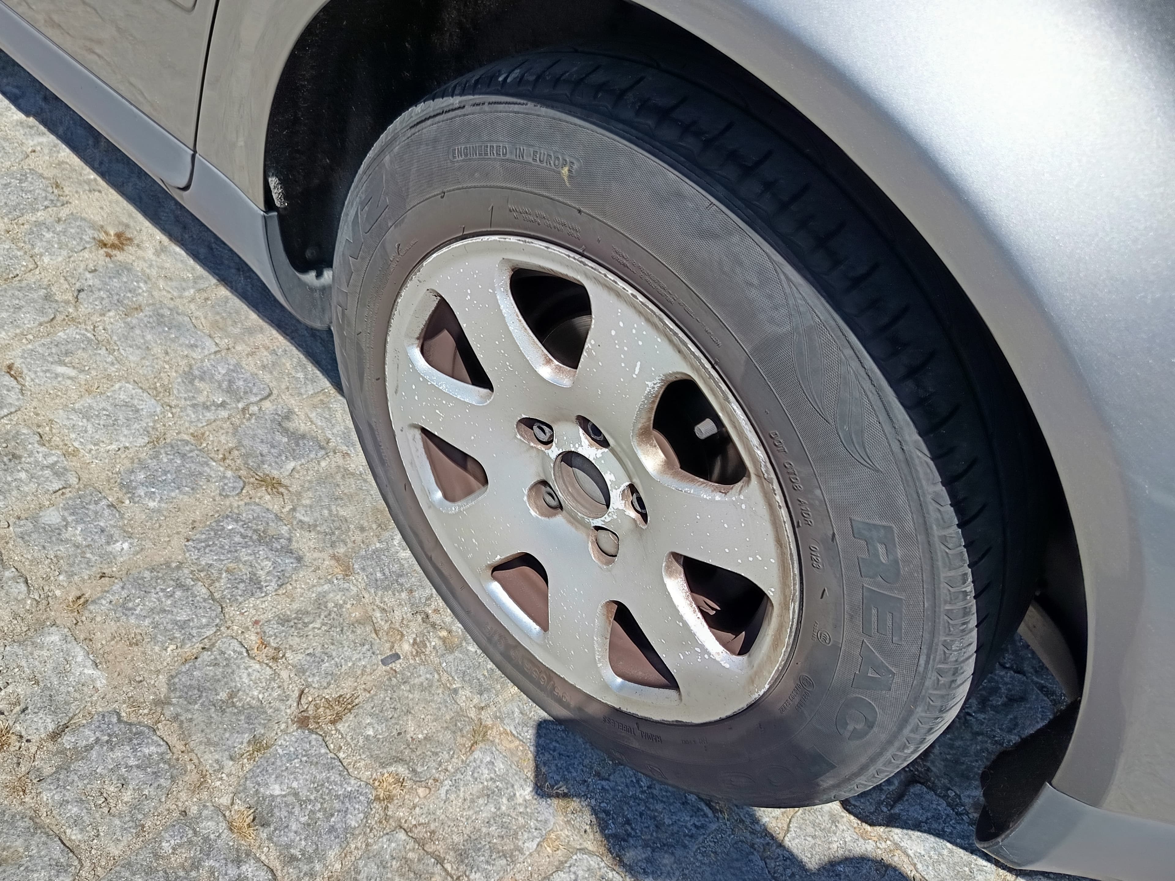 Audi A4 1.9 TDI · Ano 2004 — imagen 14