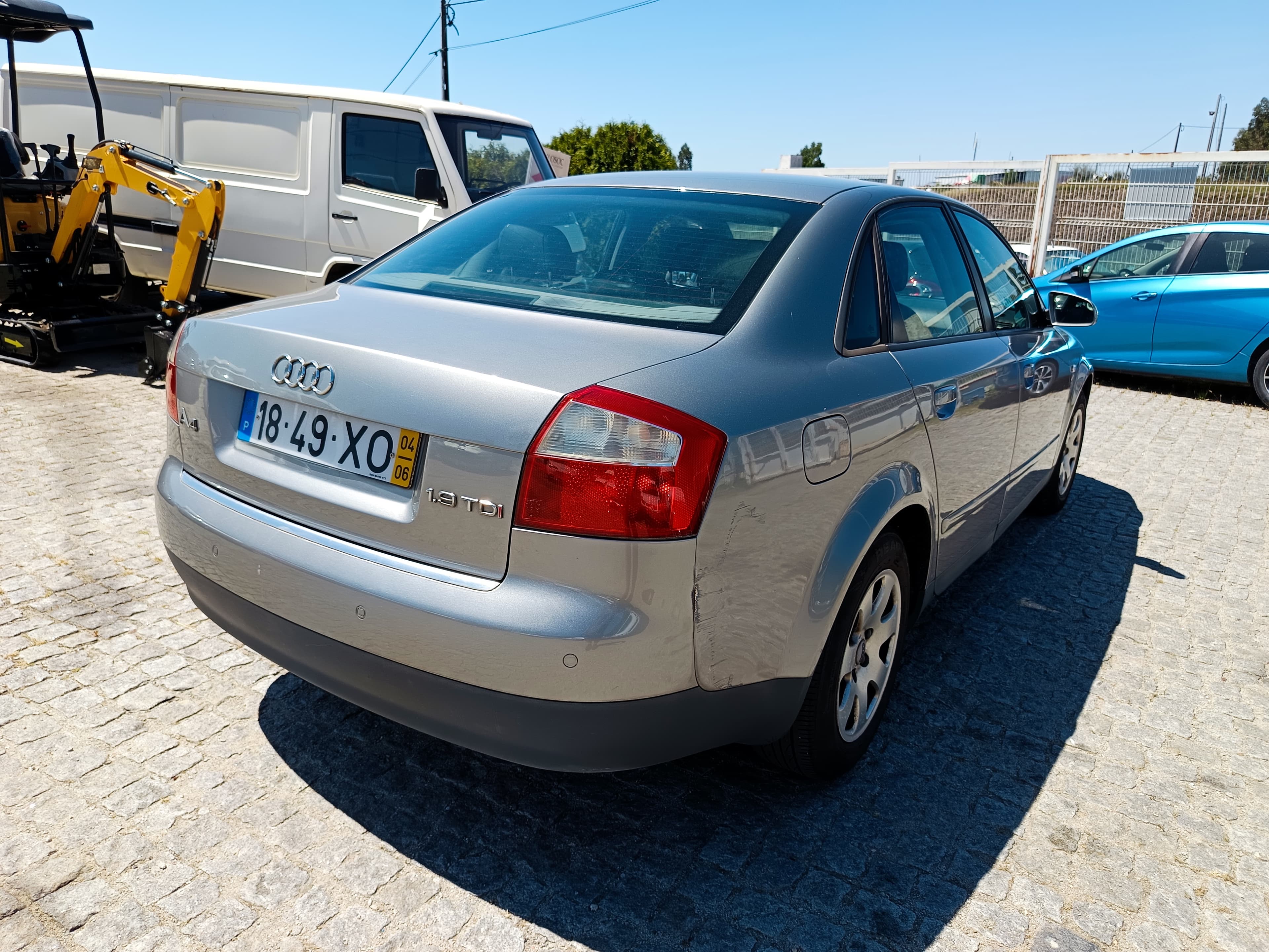 Audi A4 1.9 TDI · Ano 2004 — imagen 4