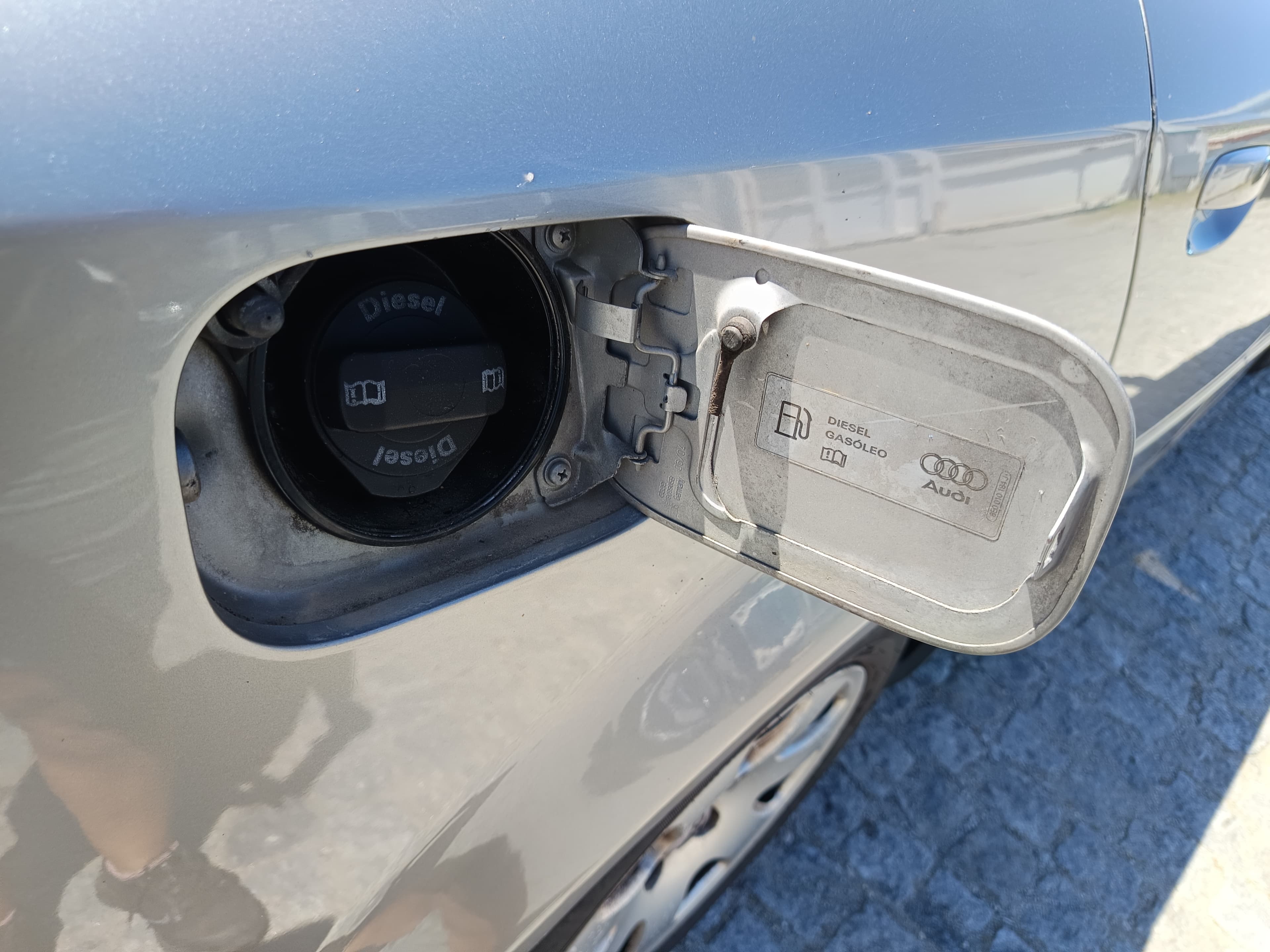 Audi A4 1.9 TDI · Ano 2004 — imagen 11