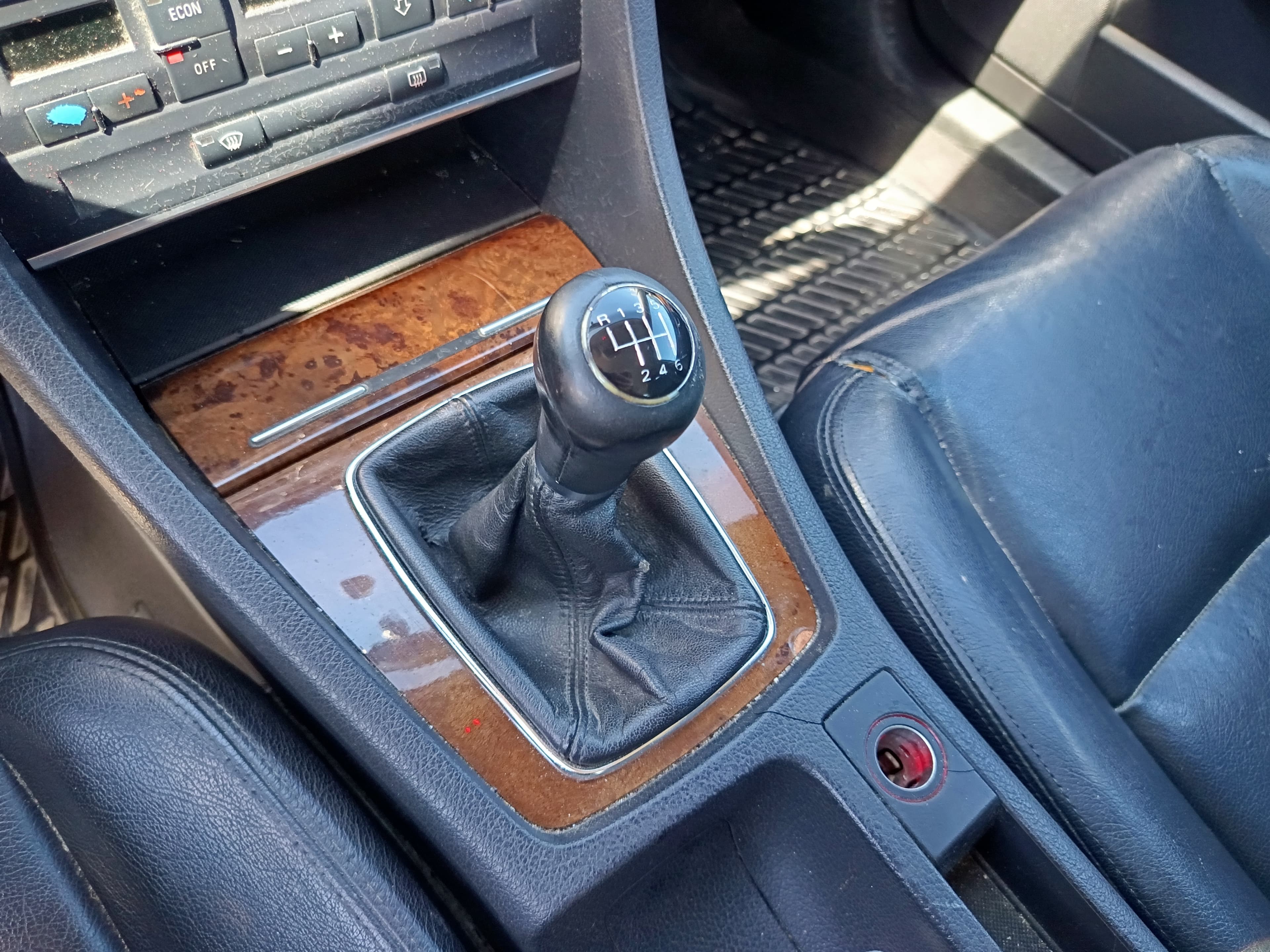 Audi A4 1.9 TDI · Ano 2004 — imagen 33