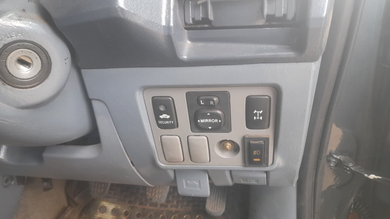 Toyota/Hilux 2.89 – 3000 2007 — imagen 7