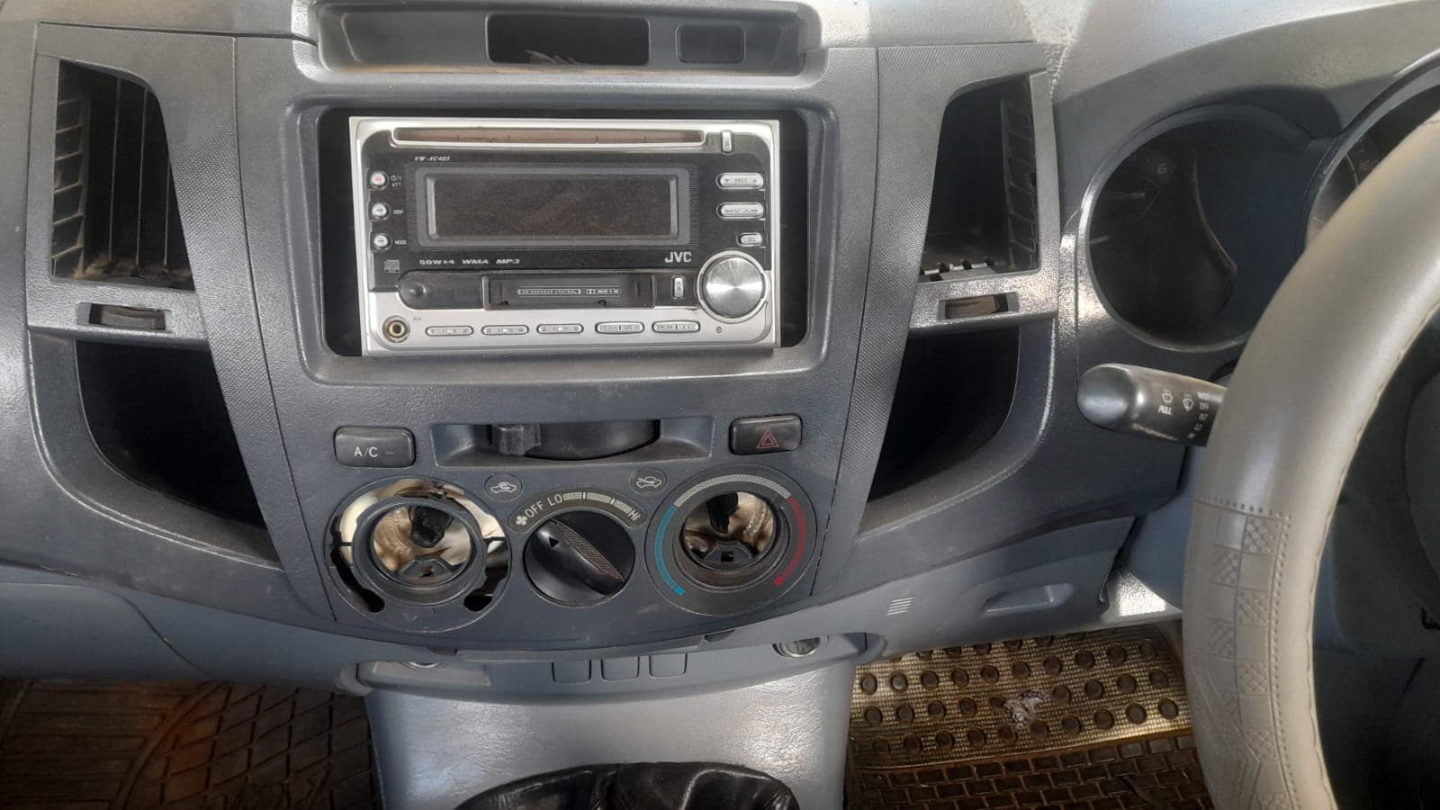 Toyota/Hilux 2.89 – 3000 2007 — imagen 22