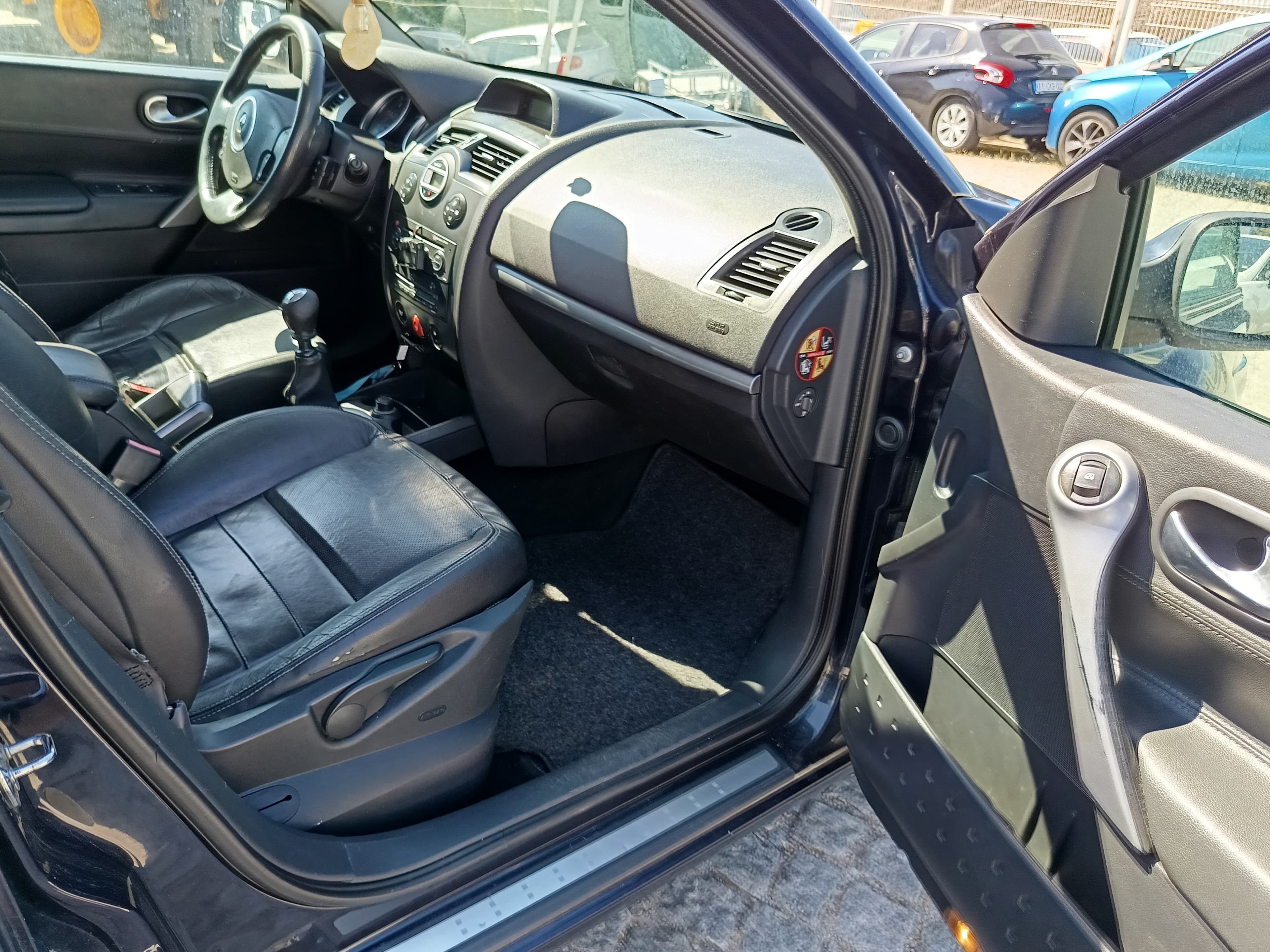 Renault Mégane · Ano 2007 — imagen 24