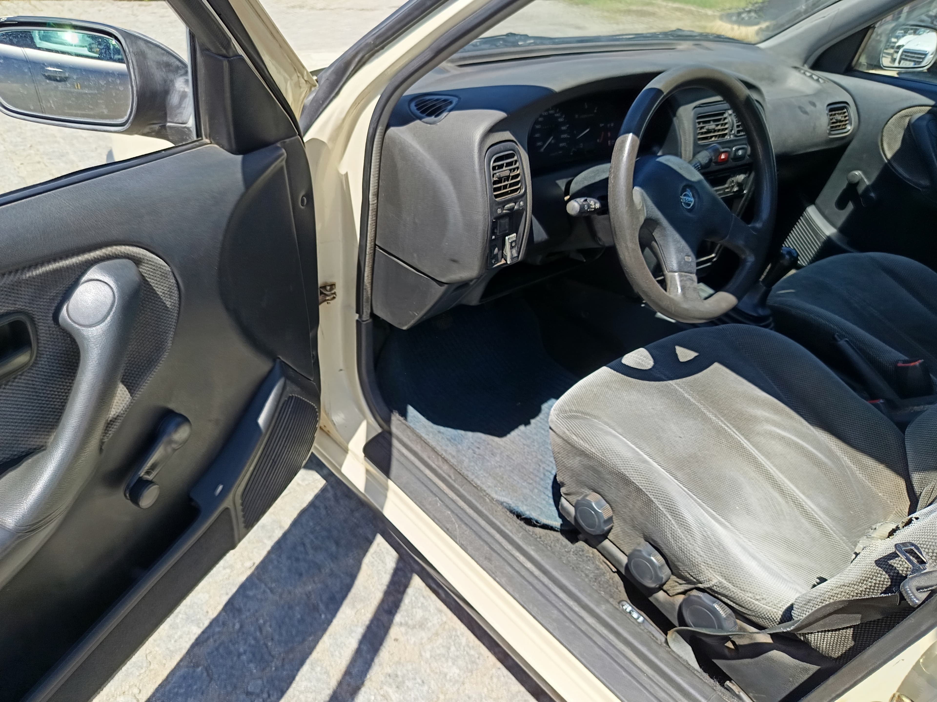 Nissan Primera · Ano 1991 — imagem 27