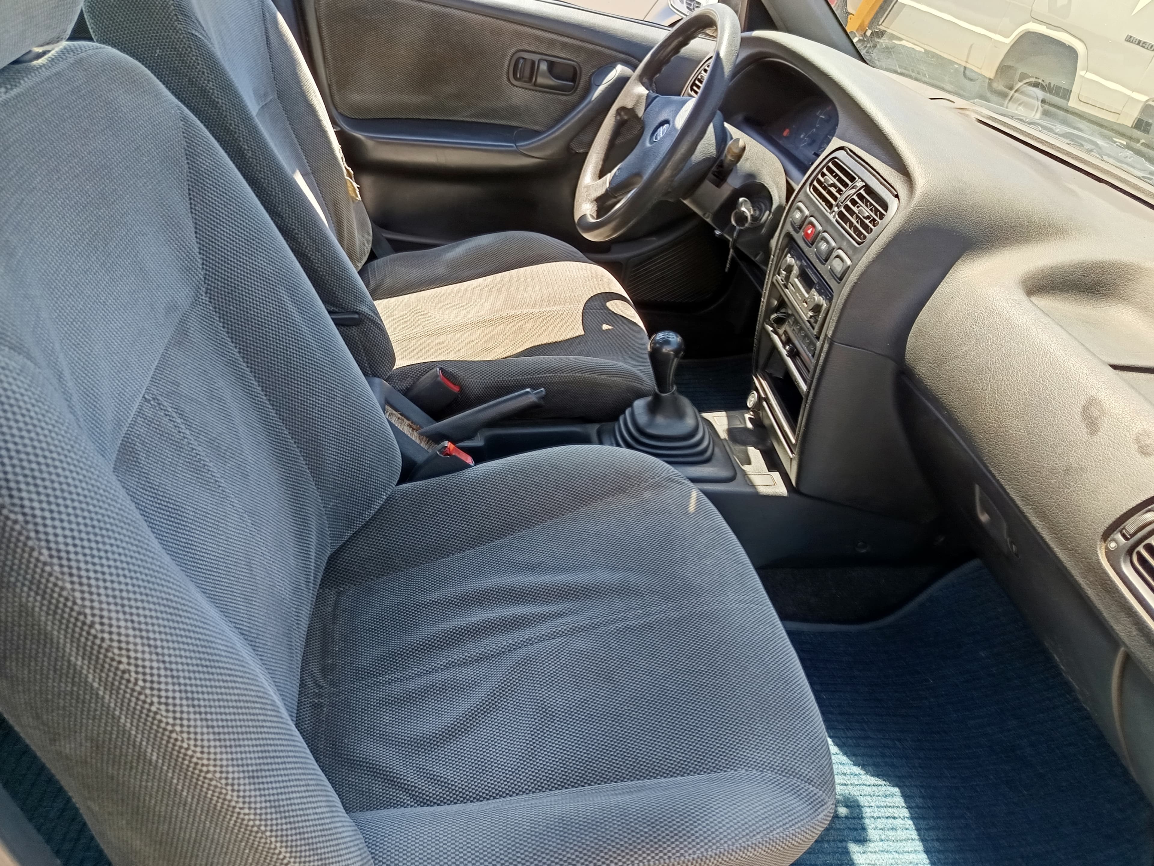 Nissan Primera · Ano 1991 — imagem 23
